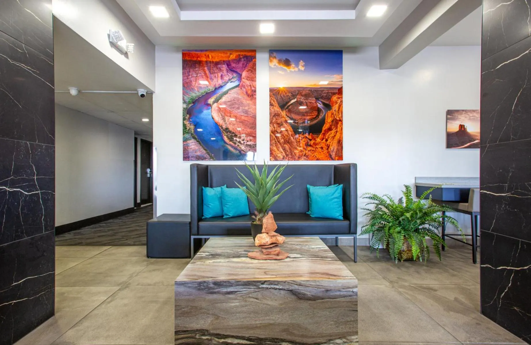 Seating area in Hotel Elev8 Flagstaff, Trademark Collection by Wyndham