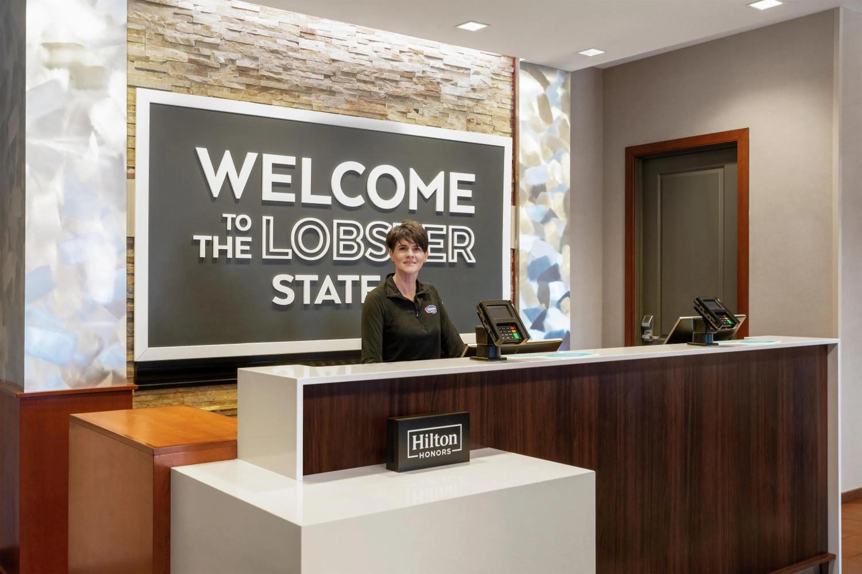 Lobby or reception in Hampton Inn Portland Downtown Waterfront