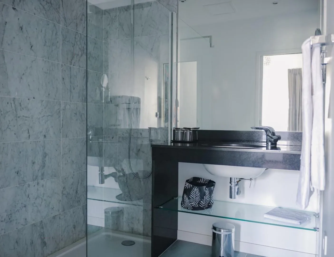 Bathroom in Le Manoir Hôtel