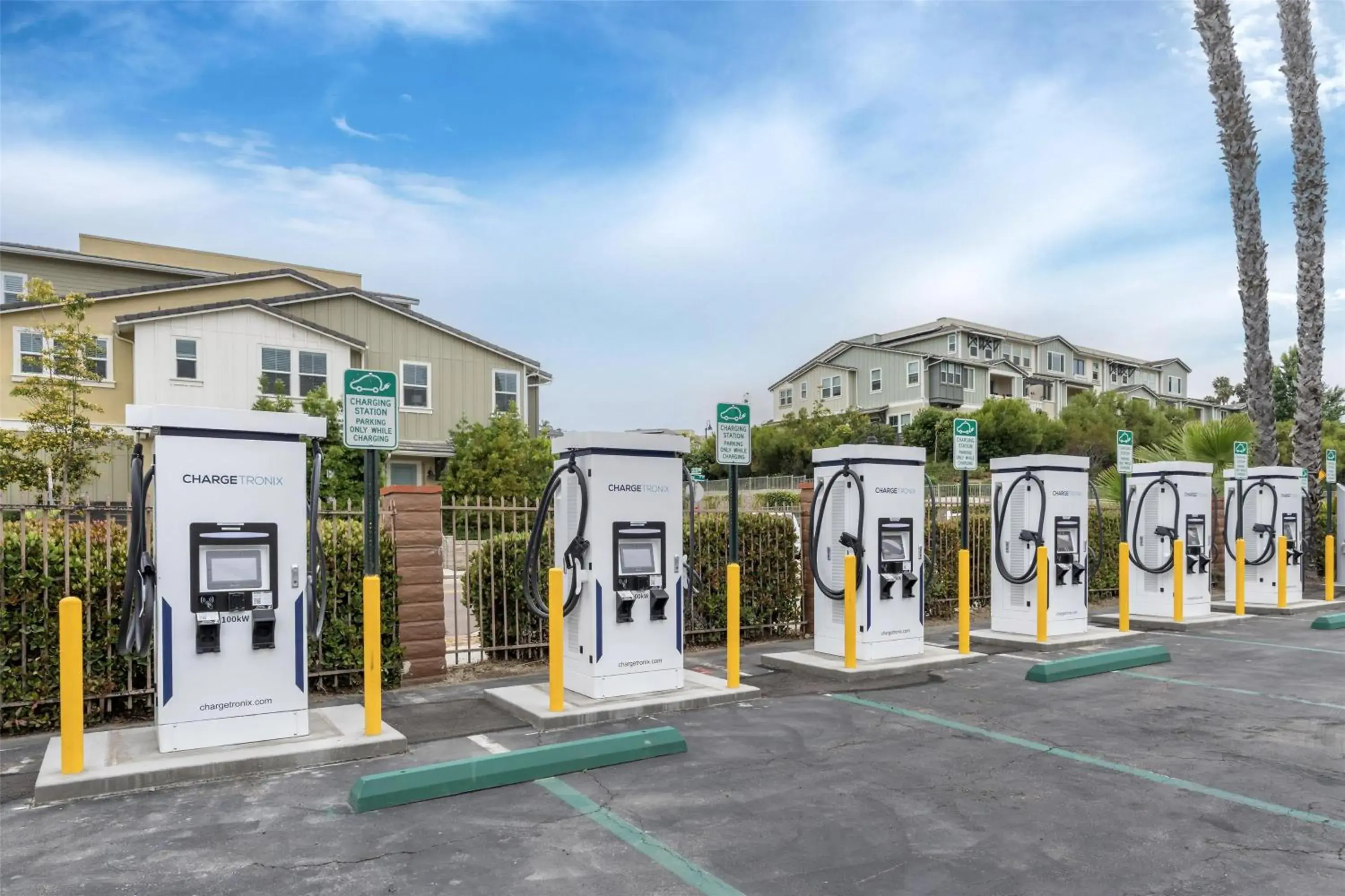 Property building in Best Western Oceanside Inn Property building in Best Western Oceanside Inn