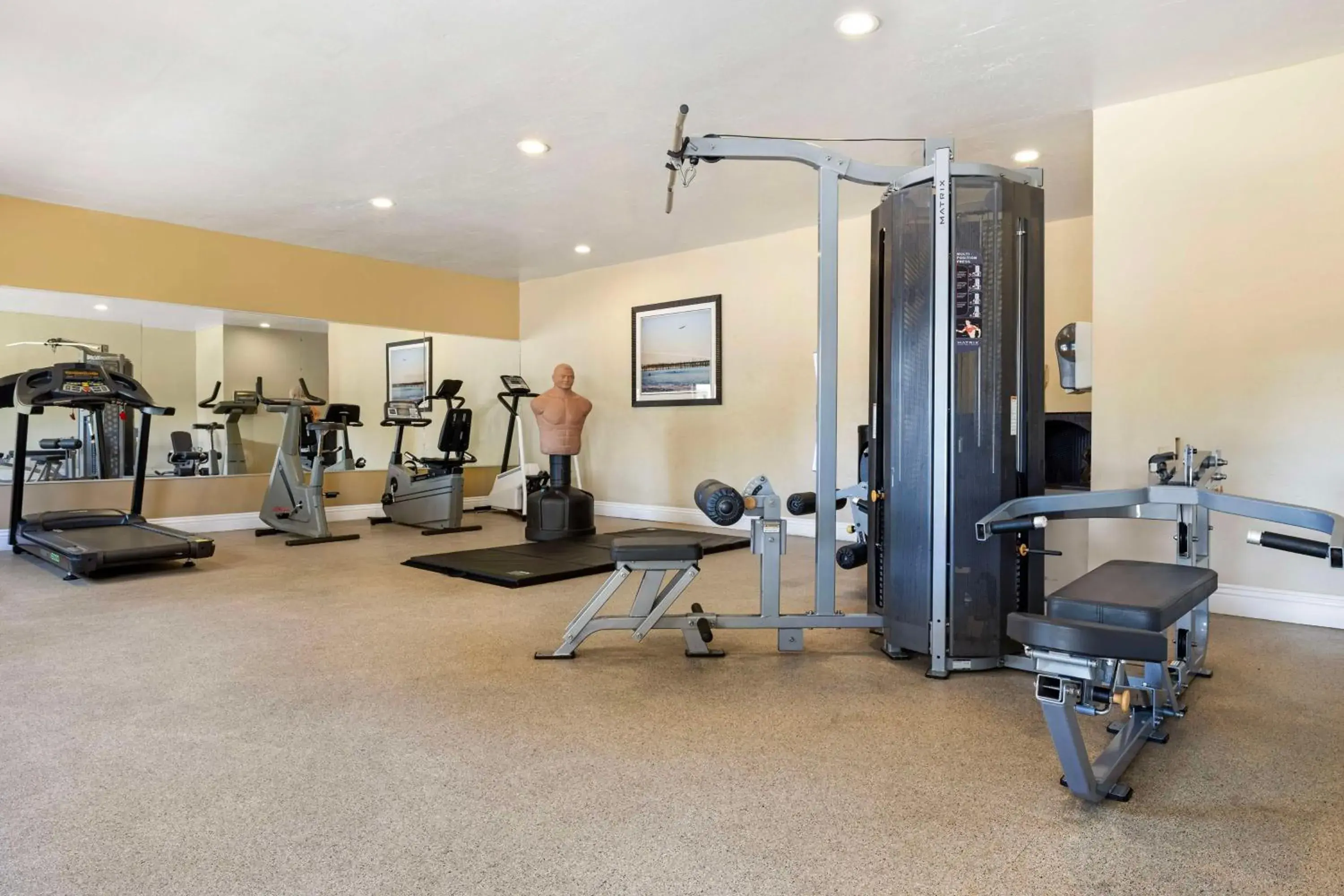 Fitness centre/facilities in Best Western Oceanside Inn Fitness centre/facilities in Best Western Oceanside Inn
