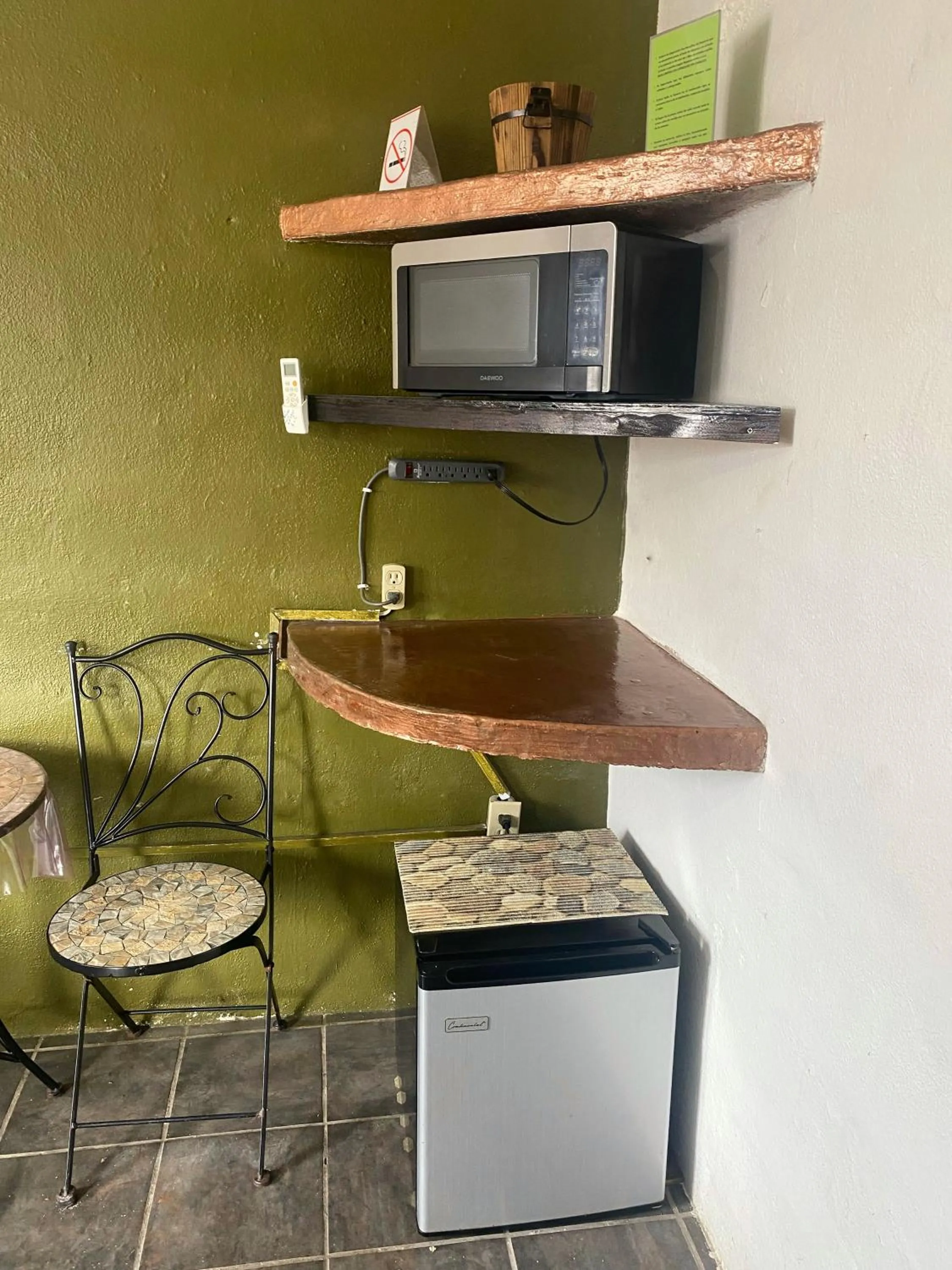 minibar in Estancia del Sol