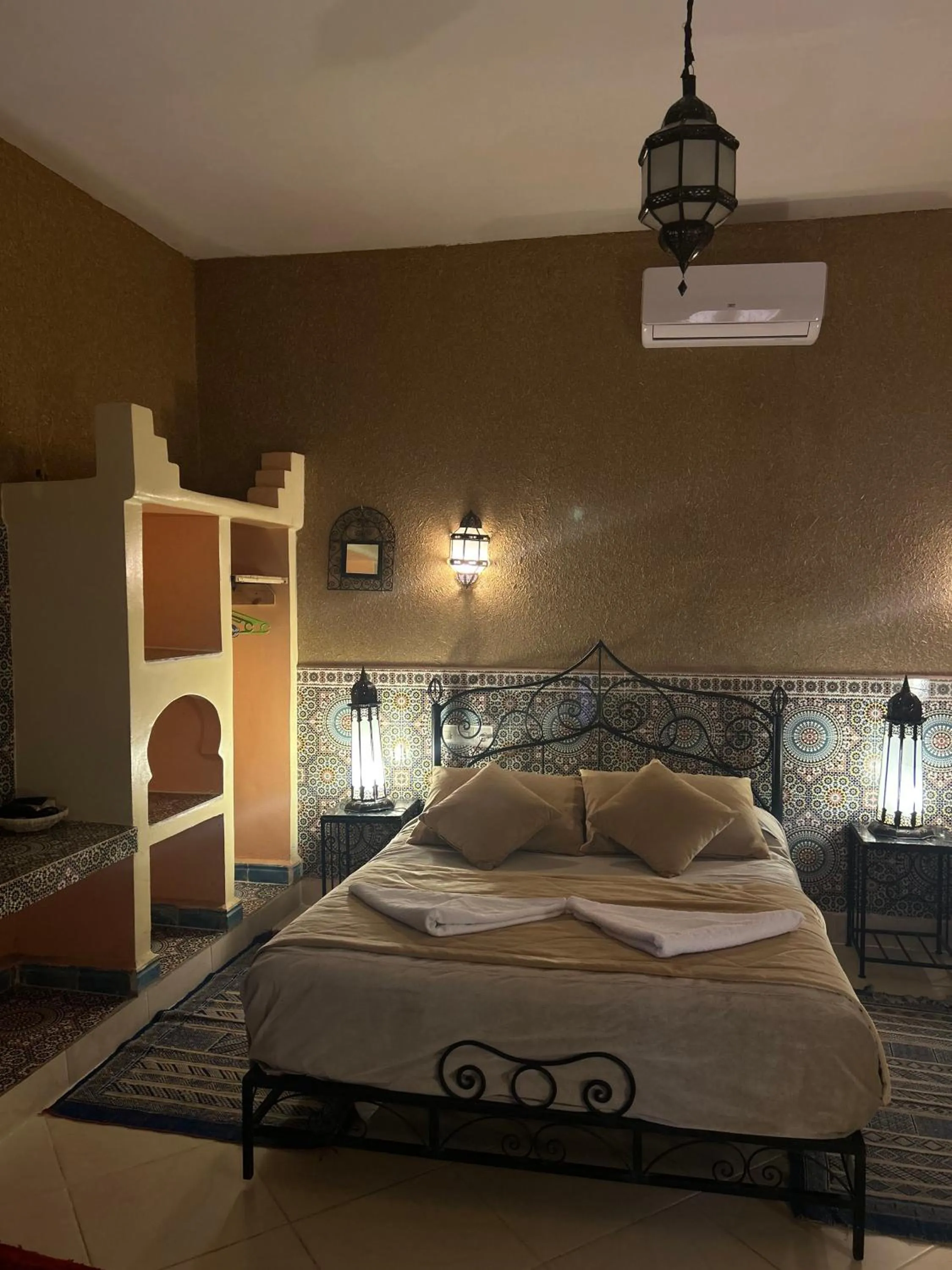 Bed in Hotel Riad Ali