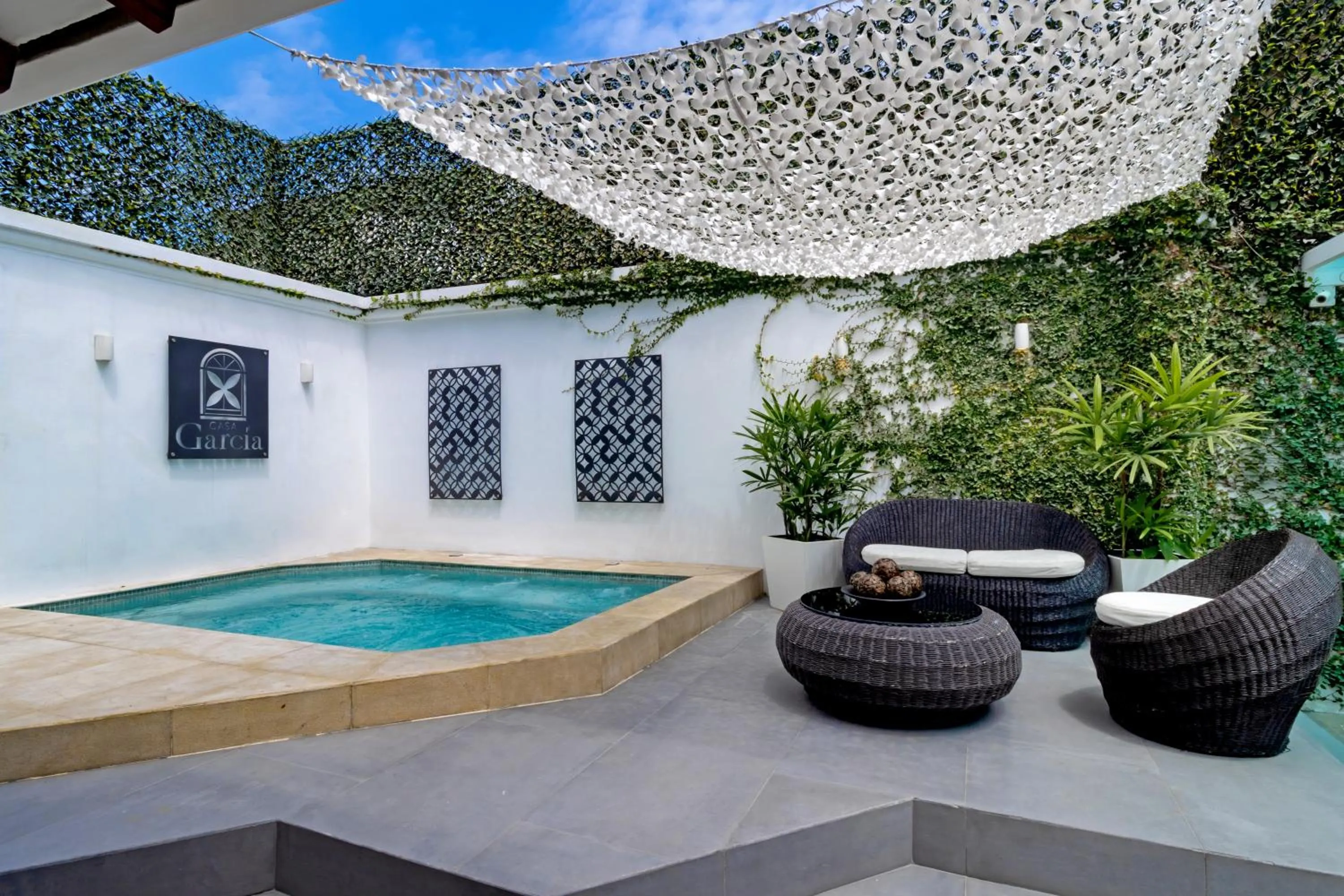 Swimming pool in Casa García