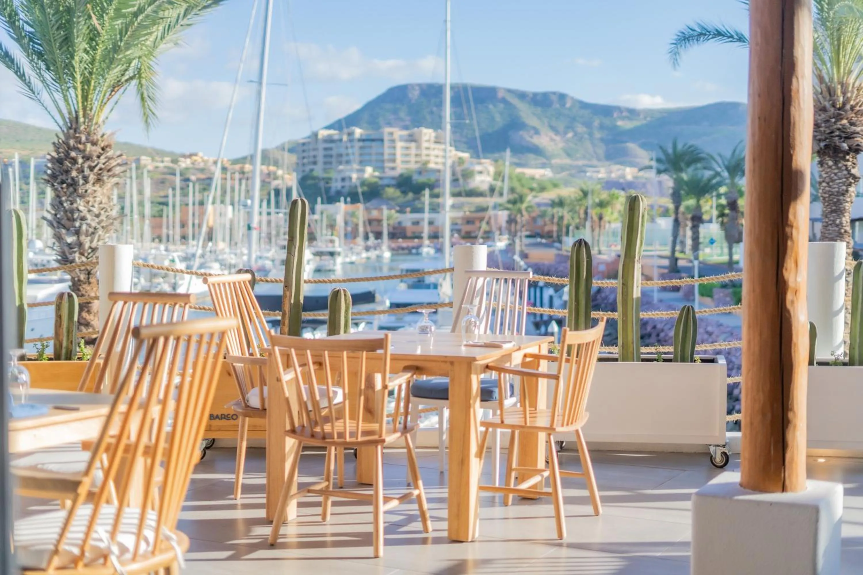 Restaurant/places to eat in Costa Baja Resort & Spa