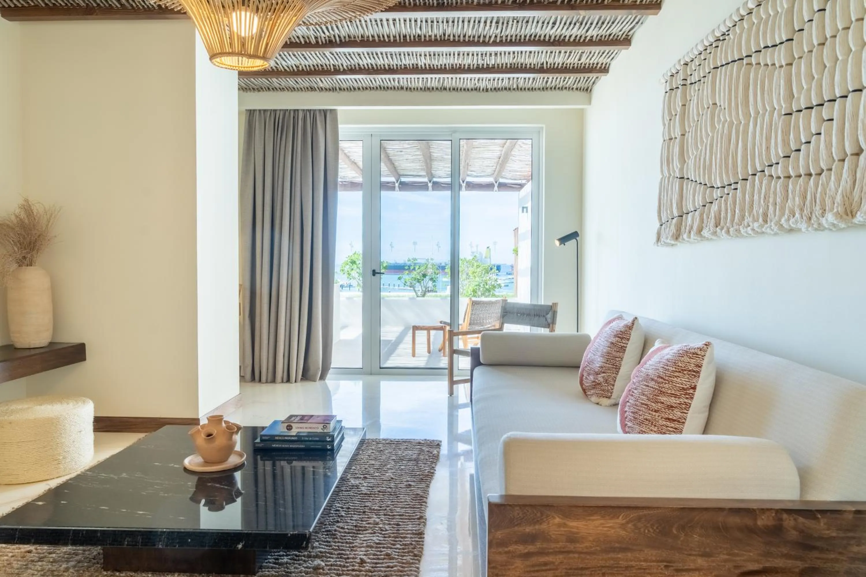 Living room in Hotel Indigo La Paz Puerta Cortes by IHG