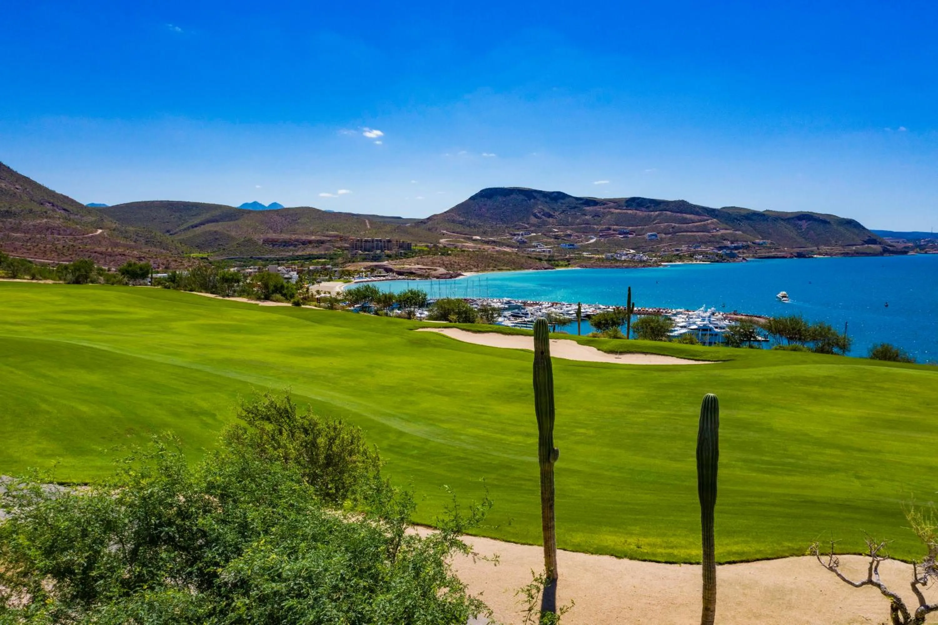 Golfcourse in Costa Baja Resort & Spa