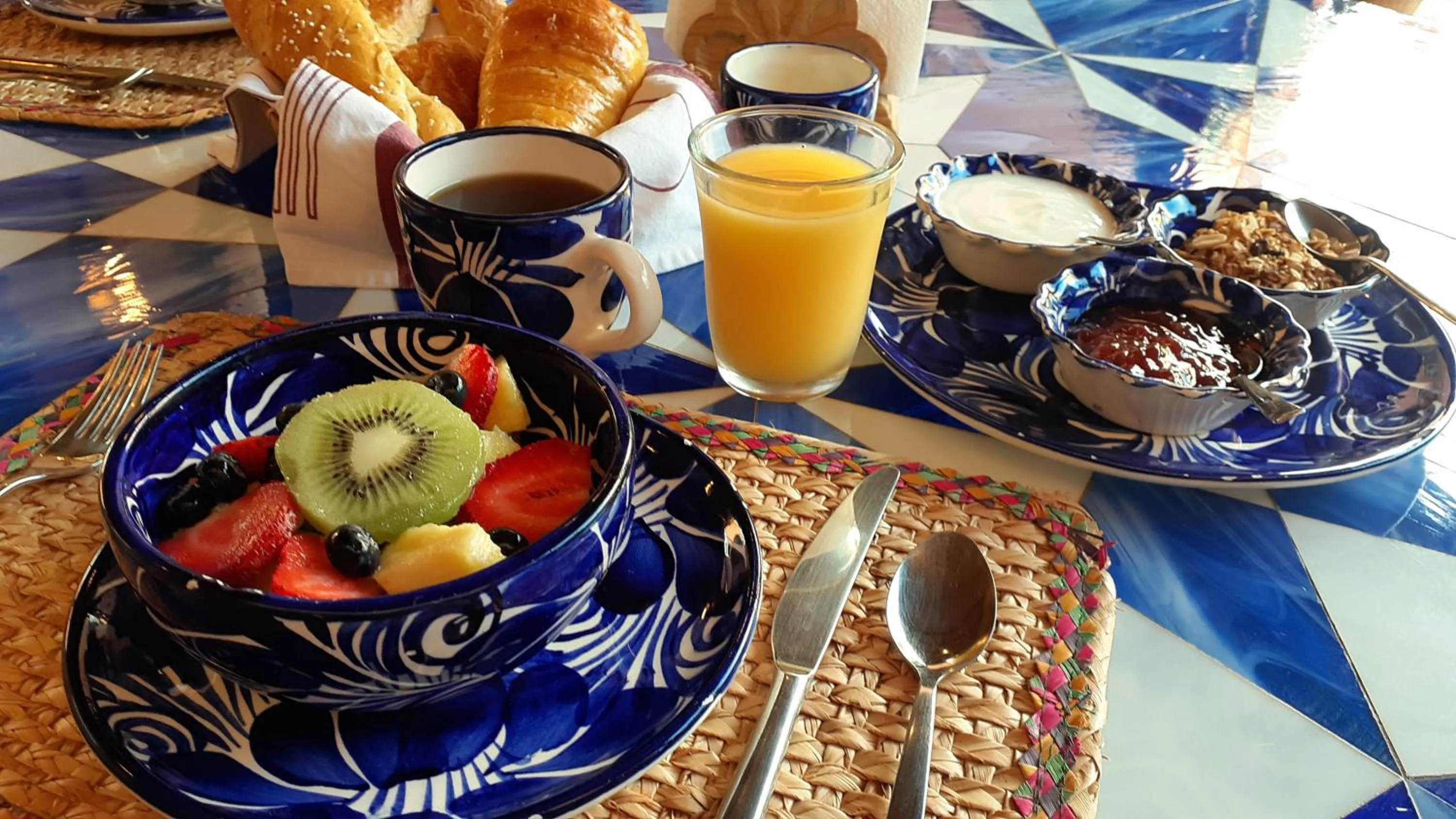 Continental breakfast in Casa Frida B&B
