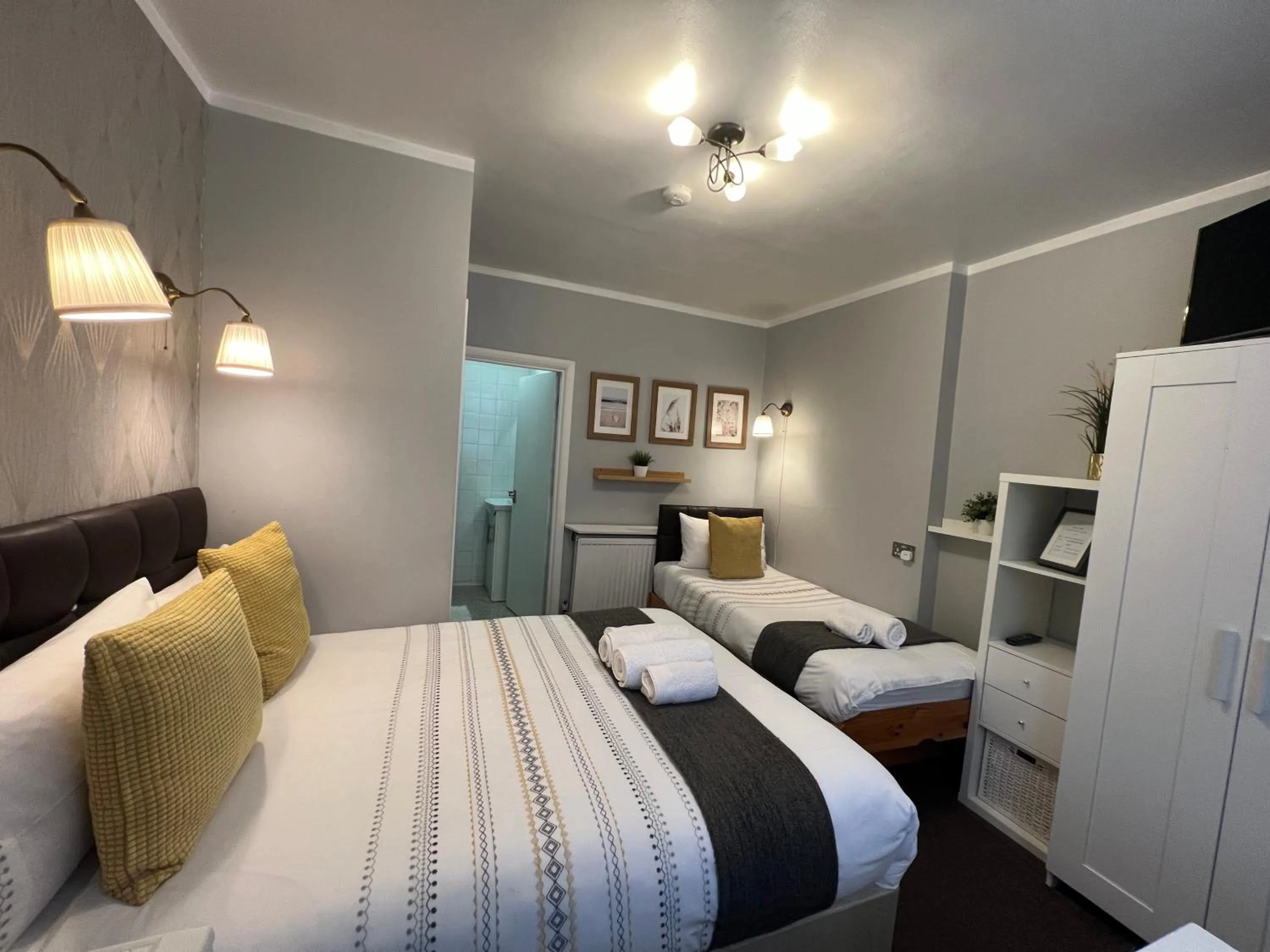 Bed in Trinity House Hotel