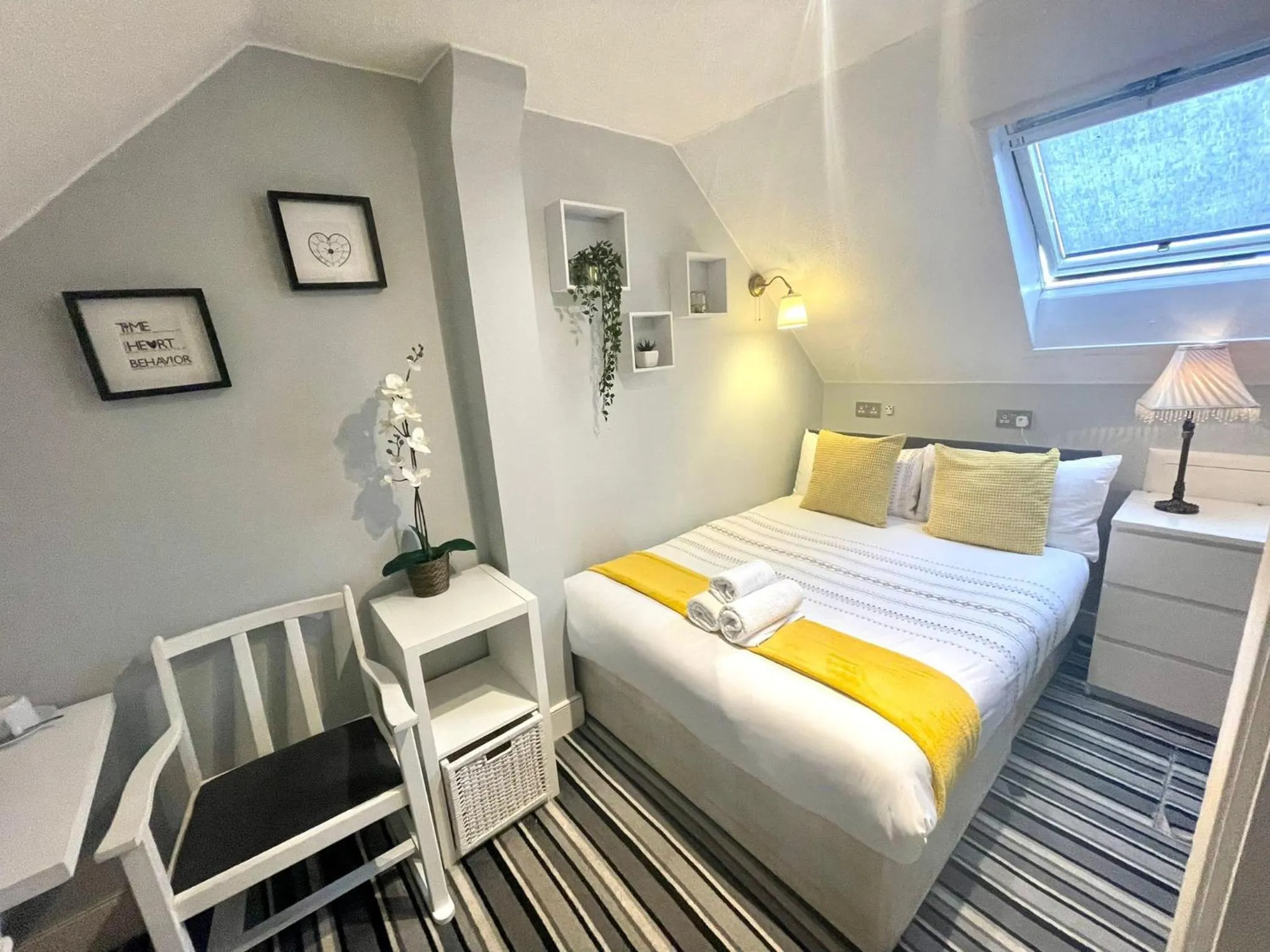 Bed in Trinity House Hotel