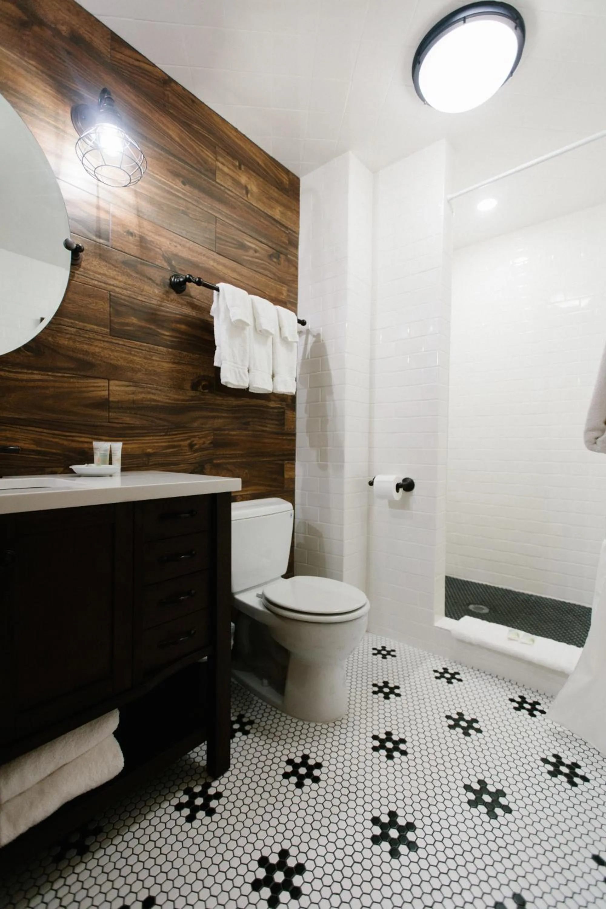 Bathroom in Alta Peruvian Lodge