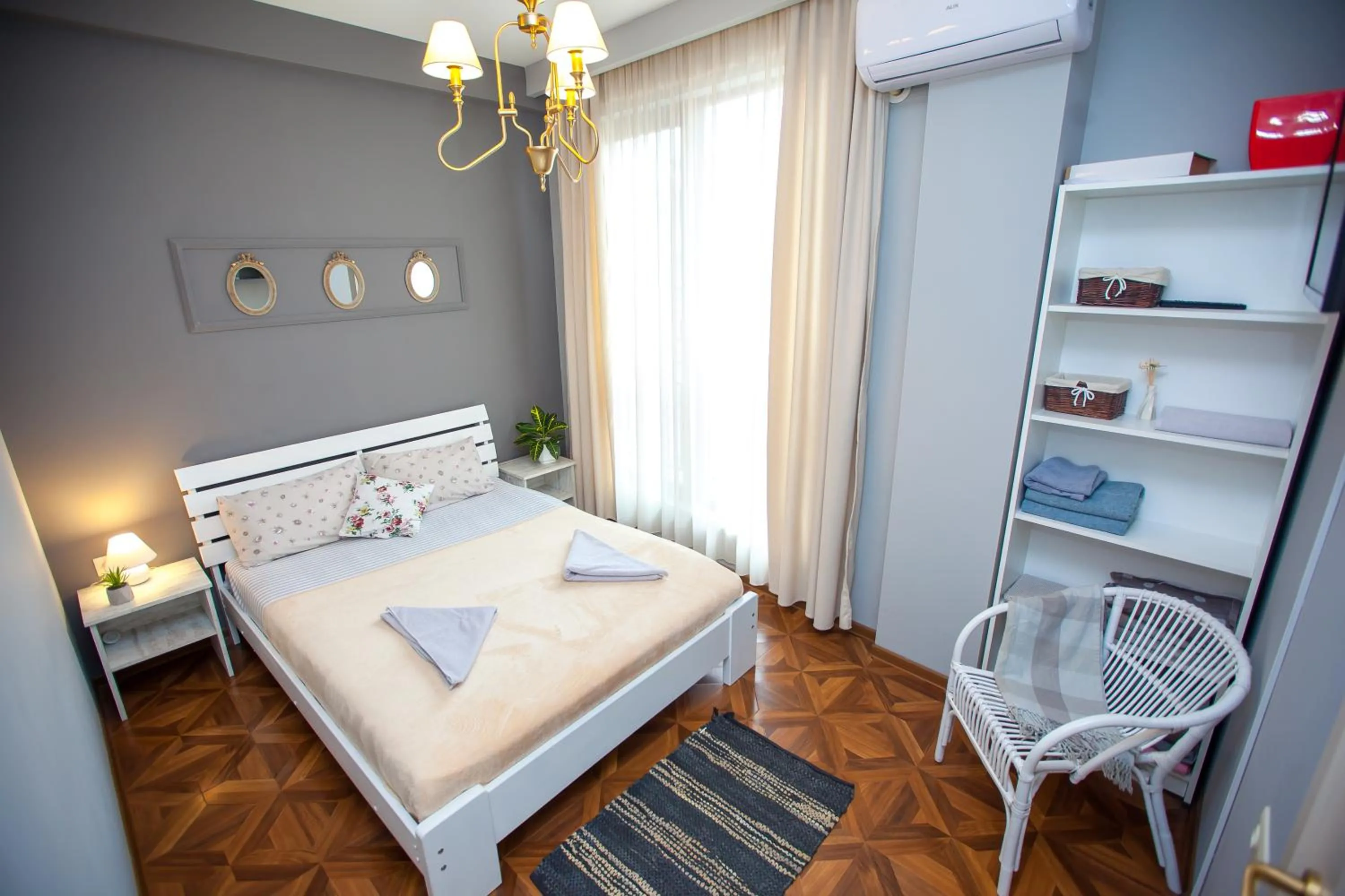 Old Alley Apartment