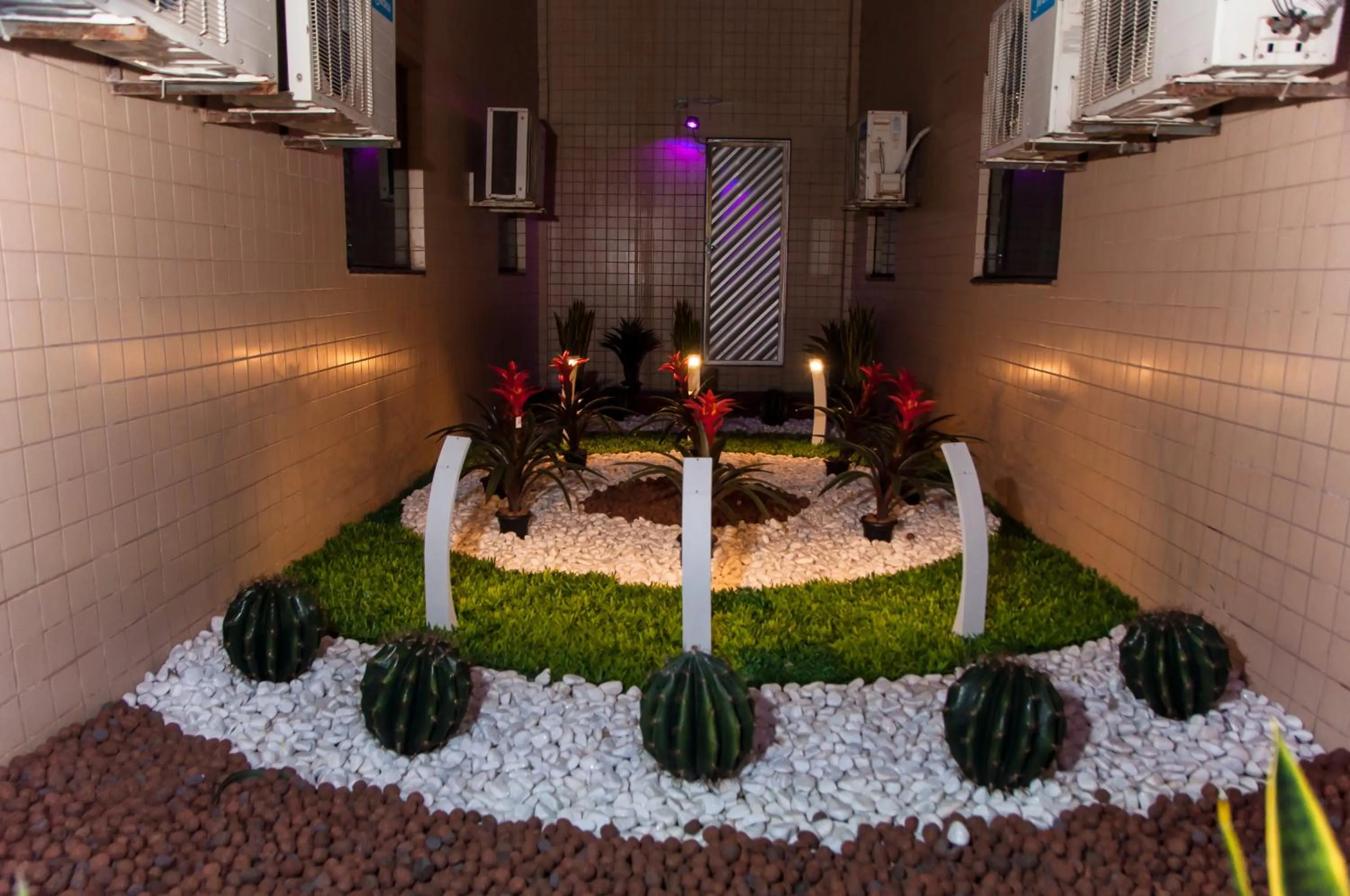 Activities in Oscar Hotel Executive