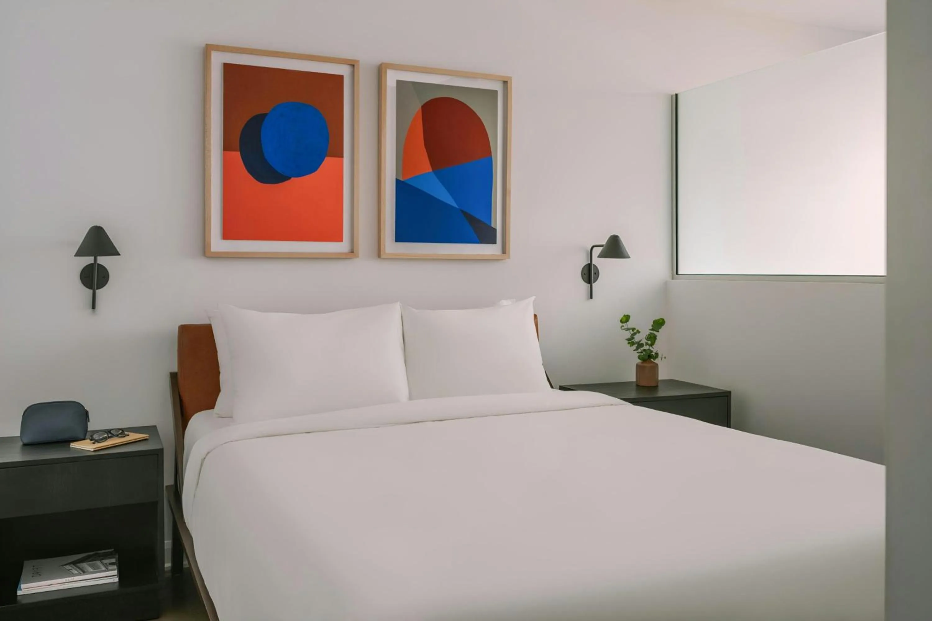 Bedroom, Bed in Sonder by Marriott Bonvoy Penny Lane Apartments Old Montreal