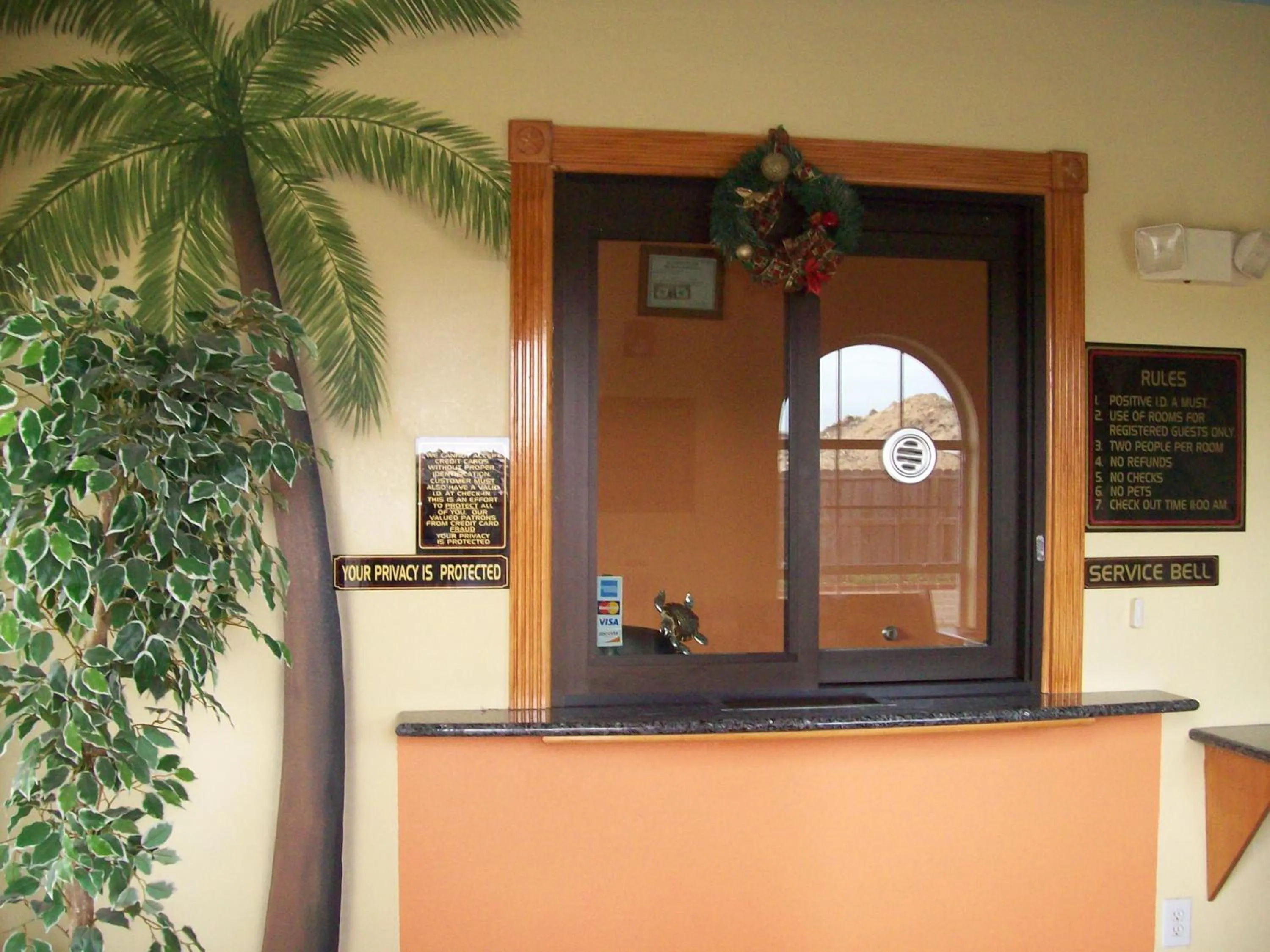 Decorative detail in Luxury Inn and Suites Seaworld