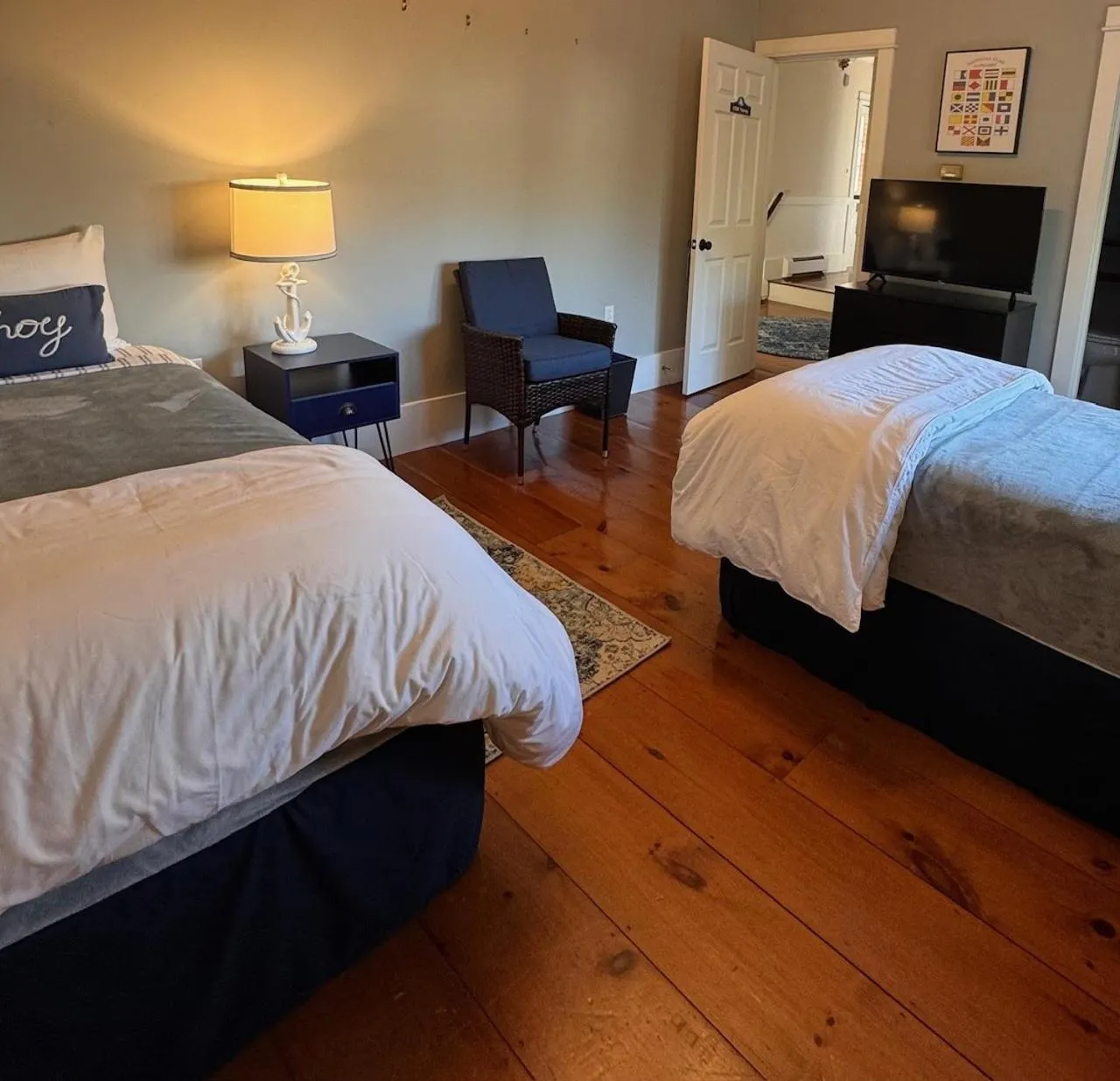 Bed in White Sails Inn