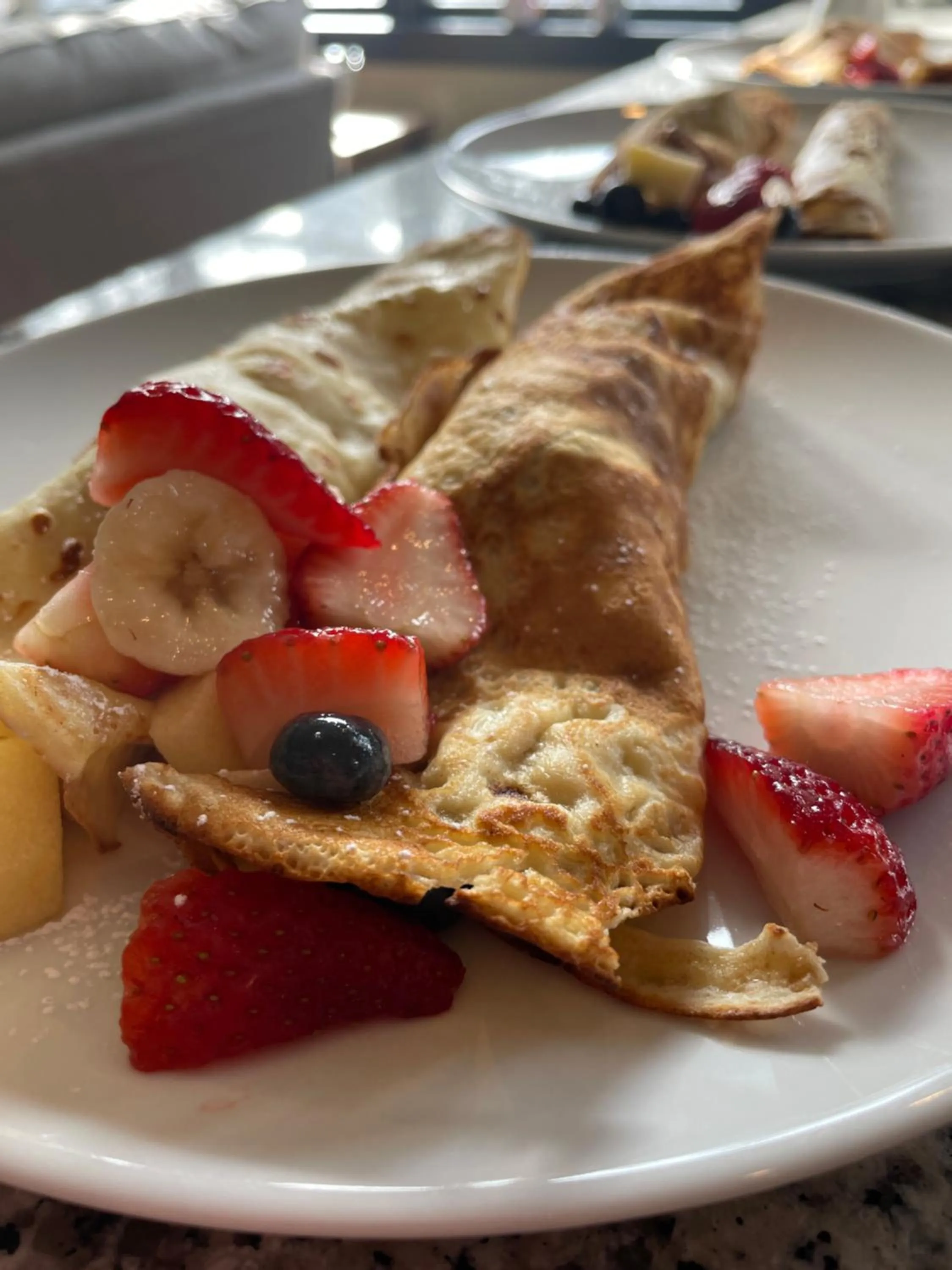 Breakfast in White Sails Inn