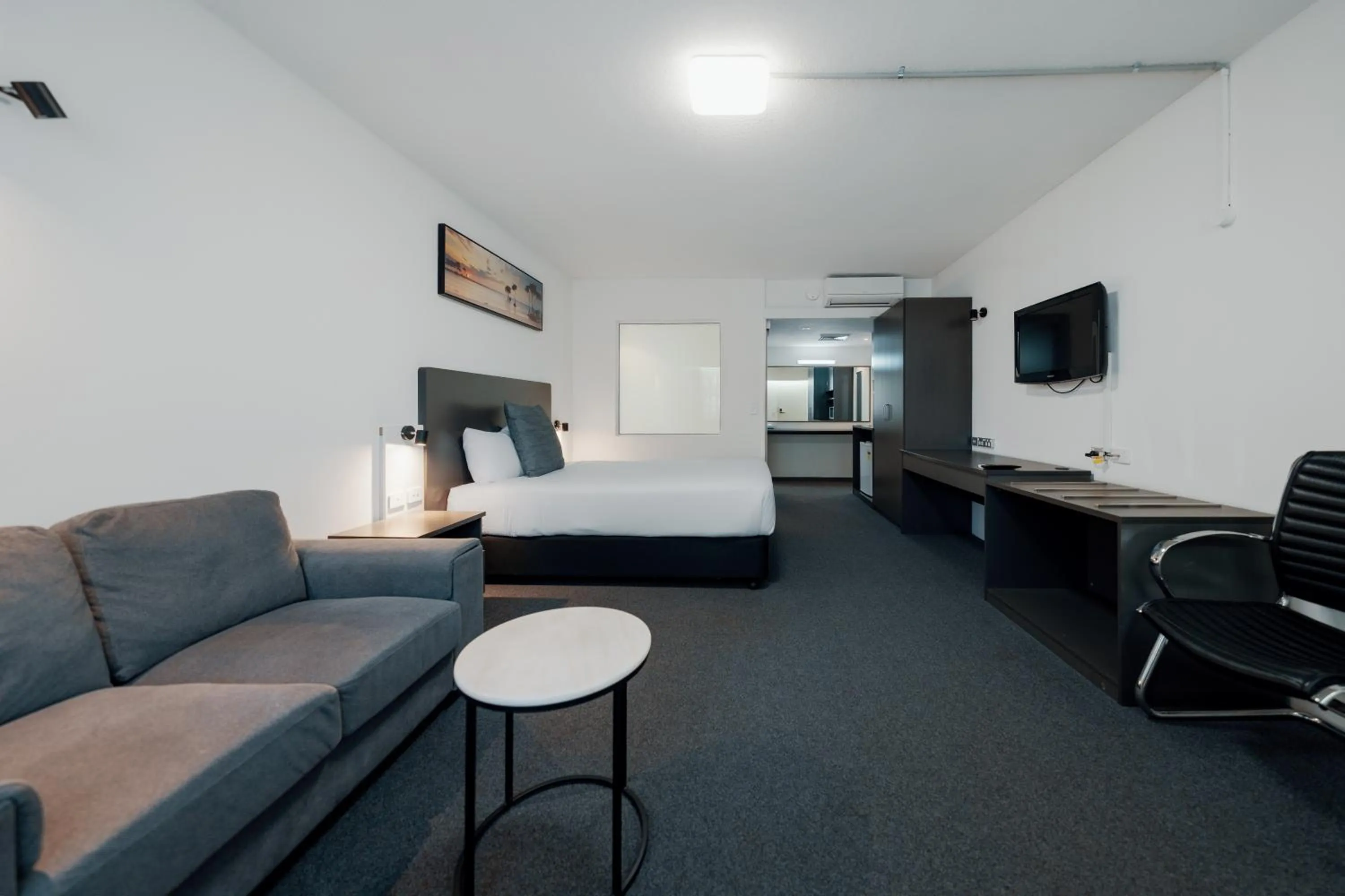 Bed in The Select Inn Gosford