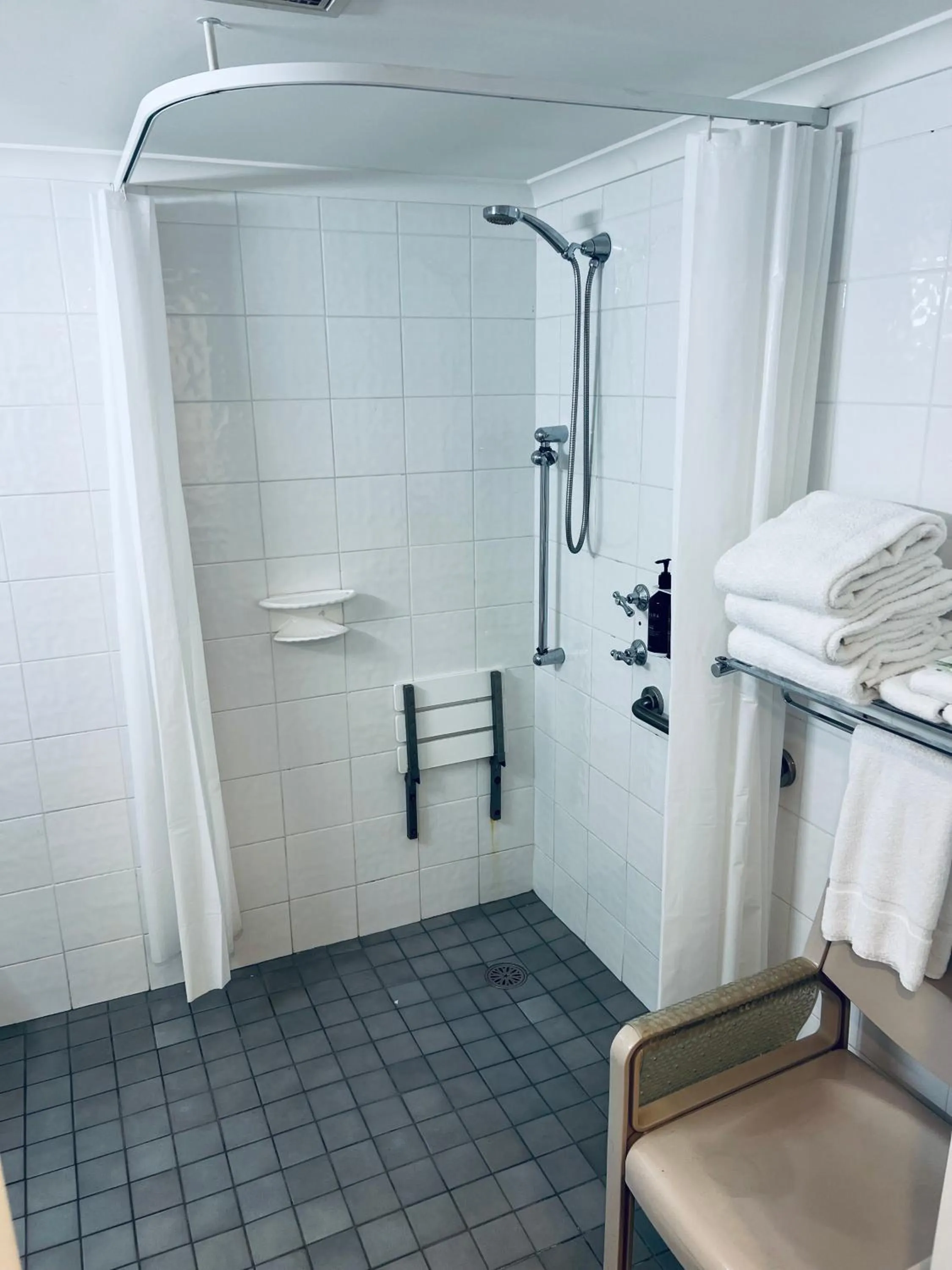 The Select Inn Gosford