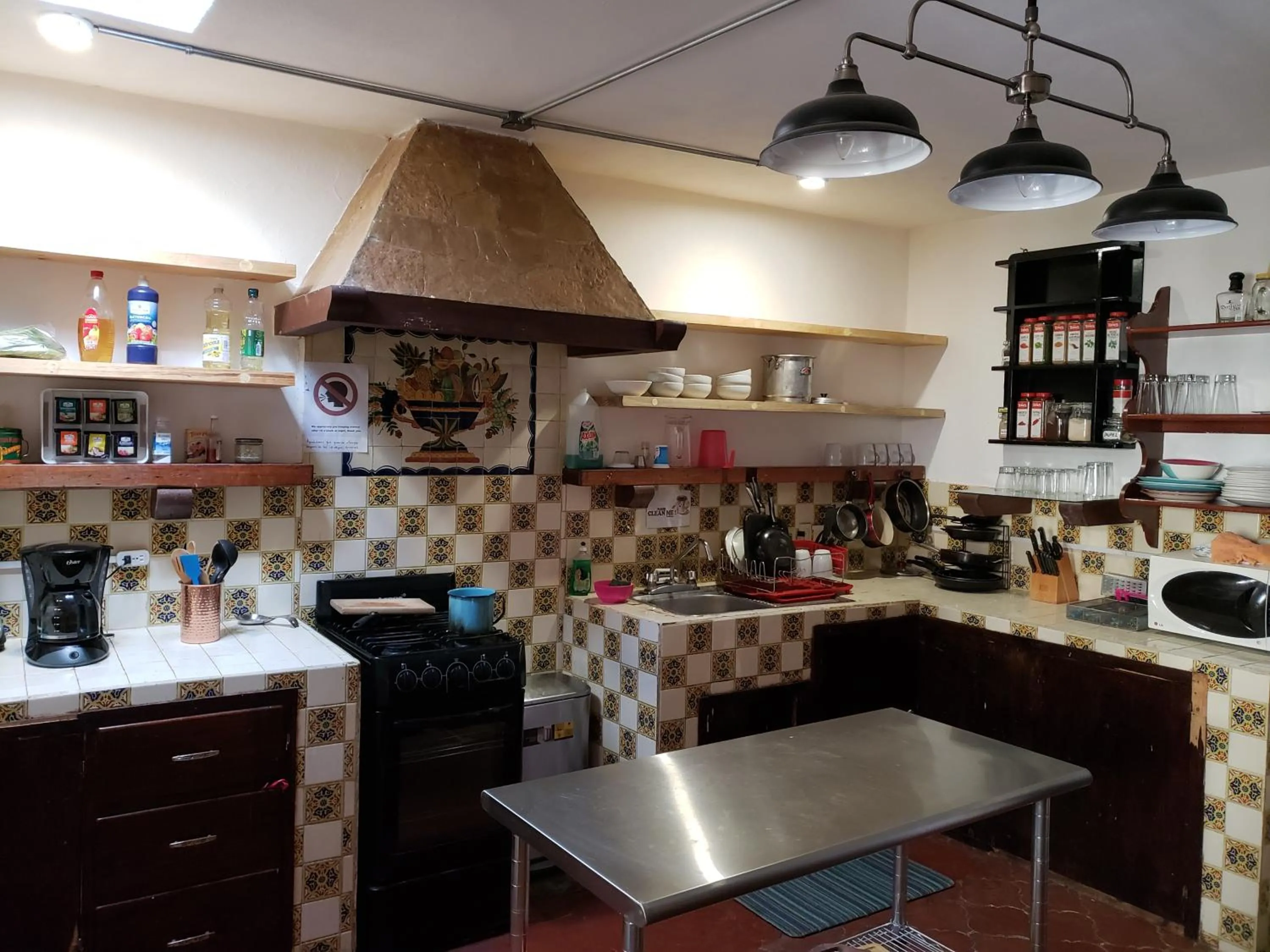 Budget Double Room in La Abuelita Hostal