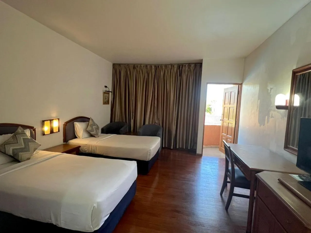 Bed in Seri Indah Resort