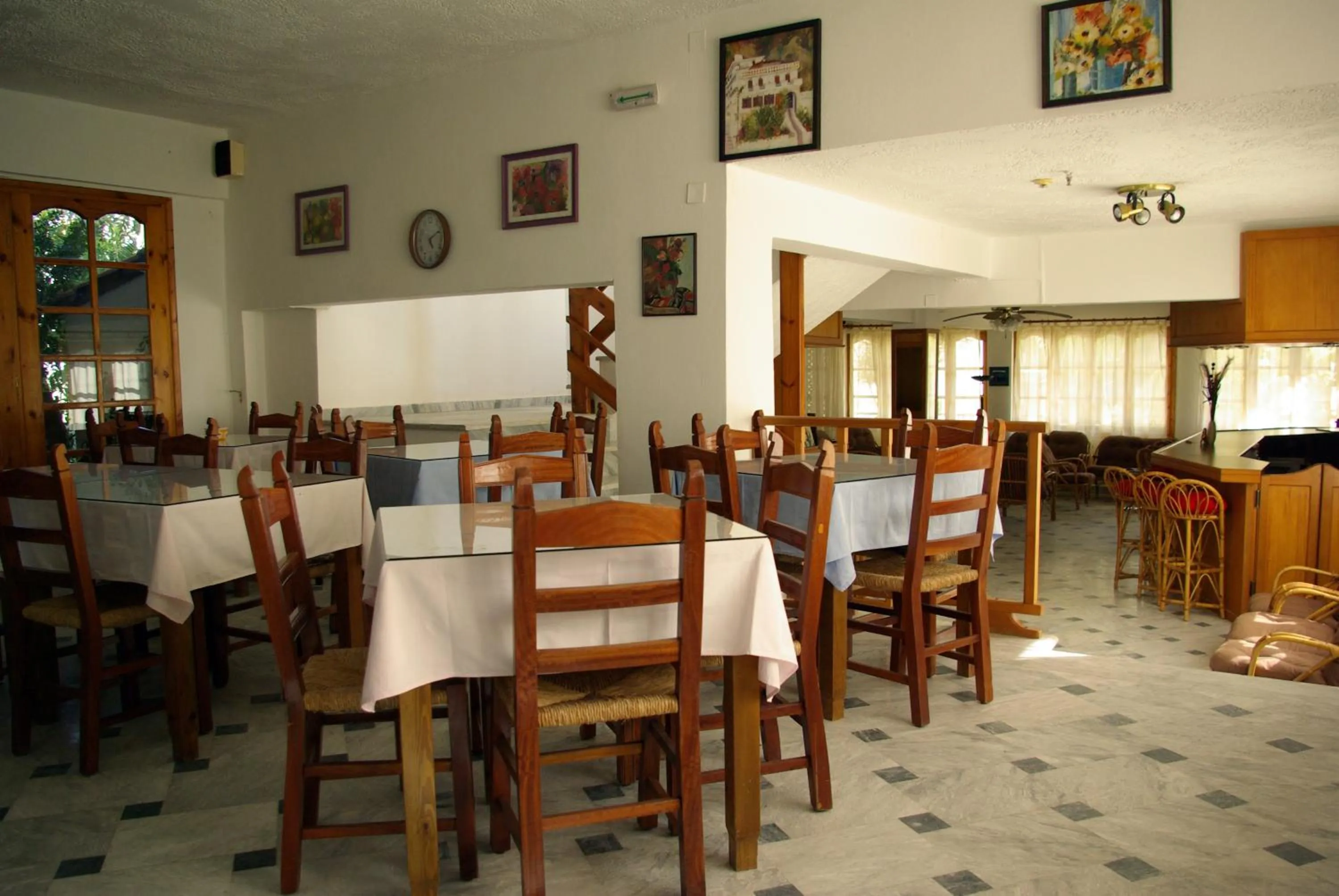 Restaurant/places to eat in Ostria