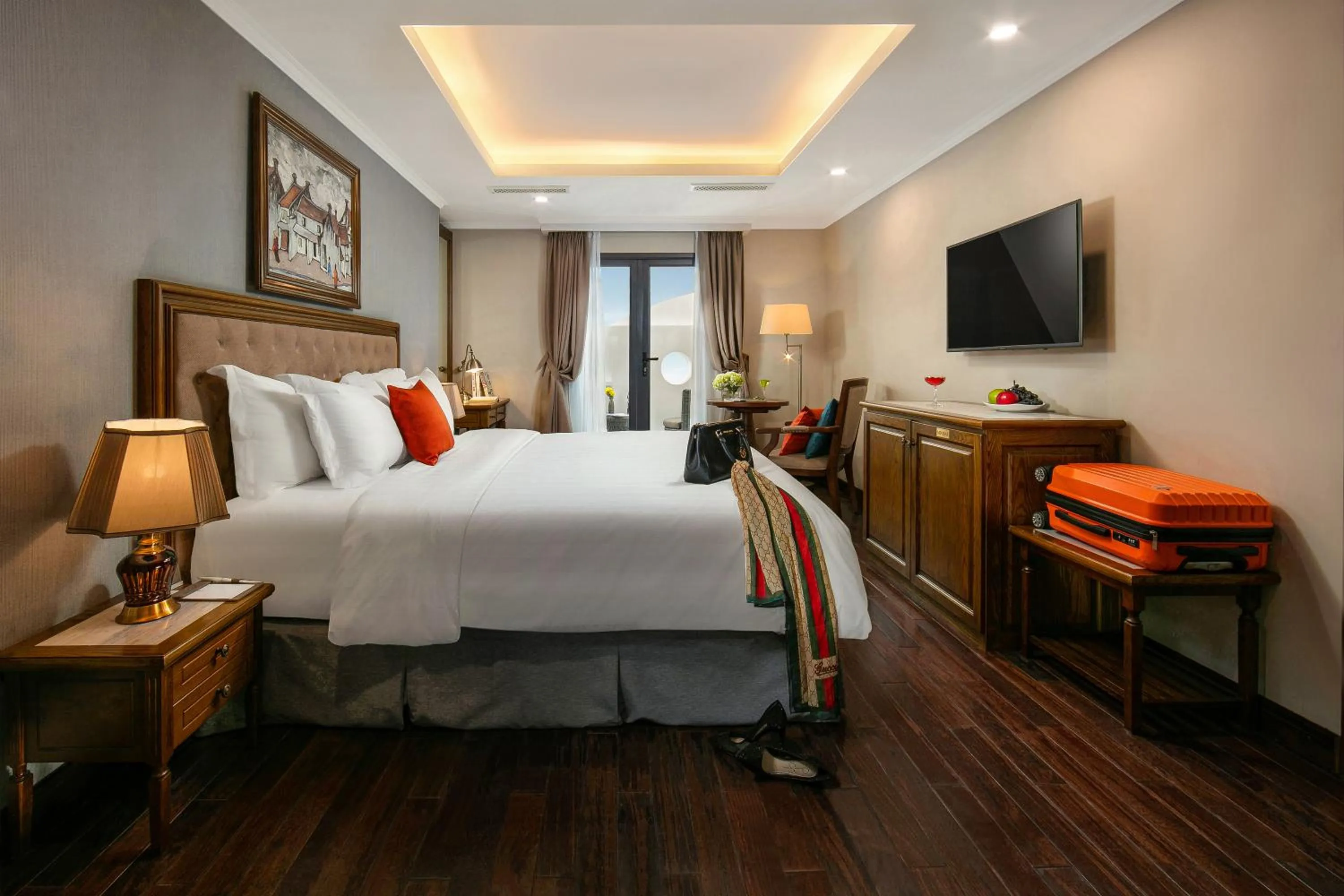 Photo of the whole room, Bed in Hanoi Dalvostro Valentino Hotel & Spa