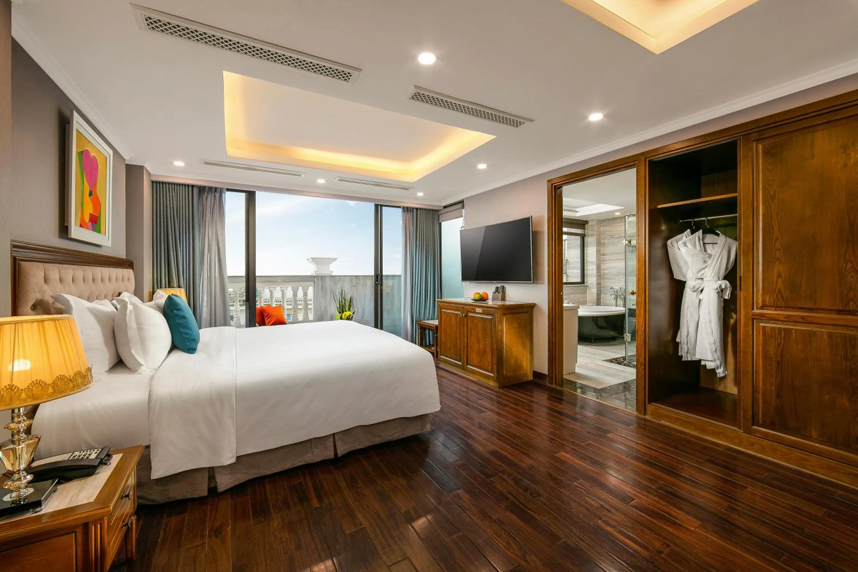 Photo of the whole room, Bed in Hanoi Dalvostro Valentino Hotel & Spa