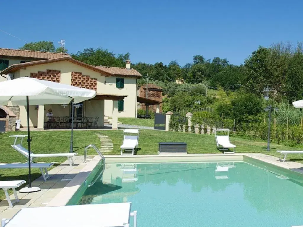 Villa con piscina Villa con piscina
