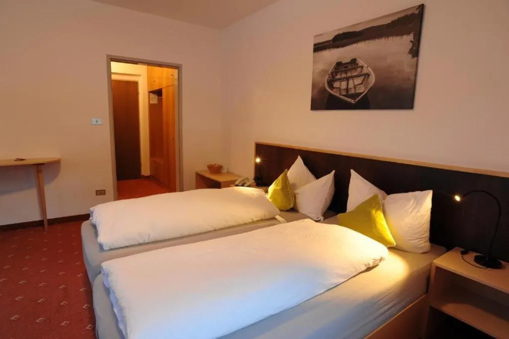 Bed in Hotel Martellerhof