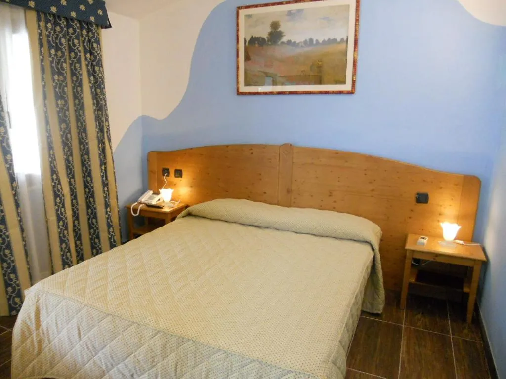 Bed in Hotel Sonno D'Autore