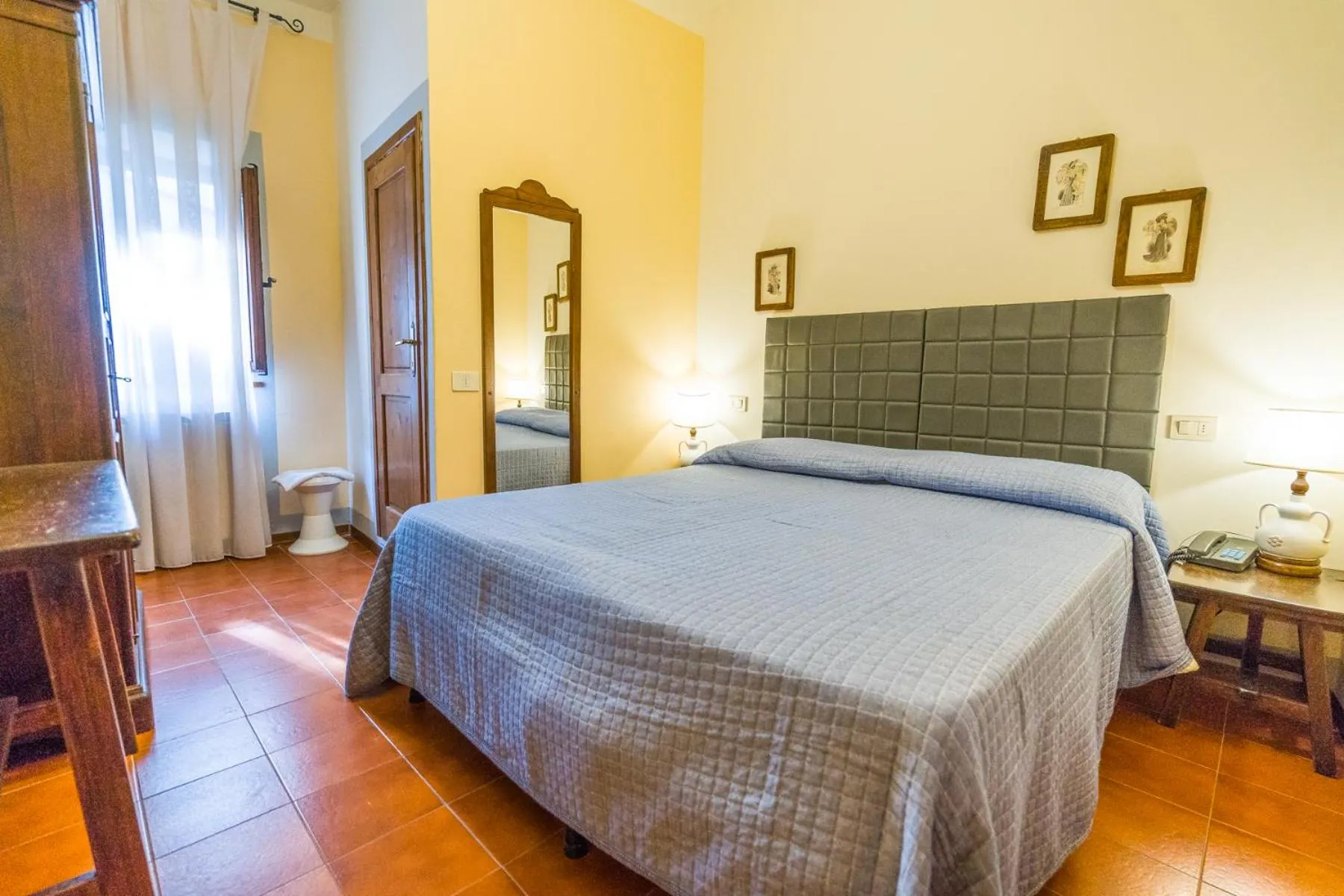 Small Double or Twin Room in Albergo Casentino