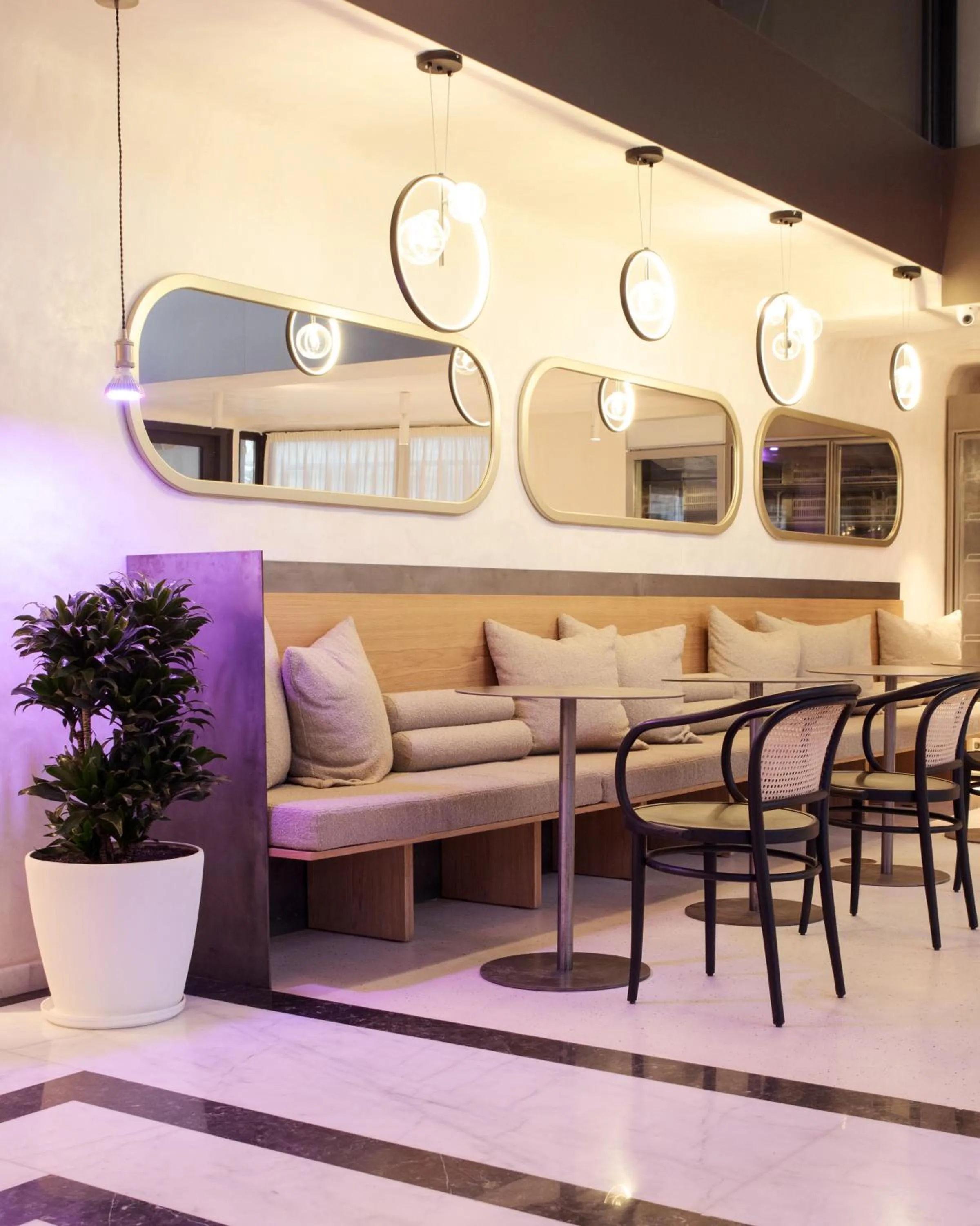 Lobby or reception in Costé Hotel