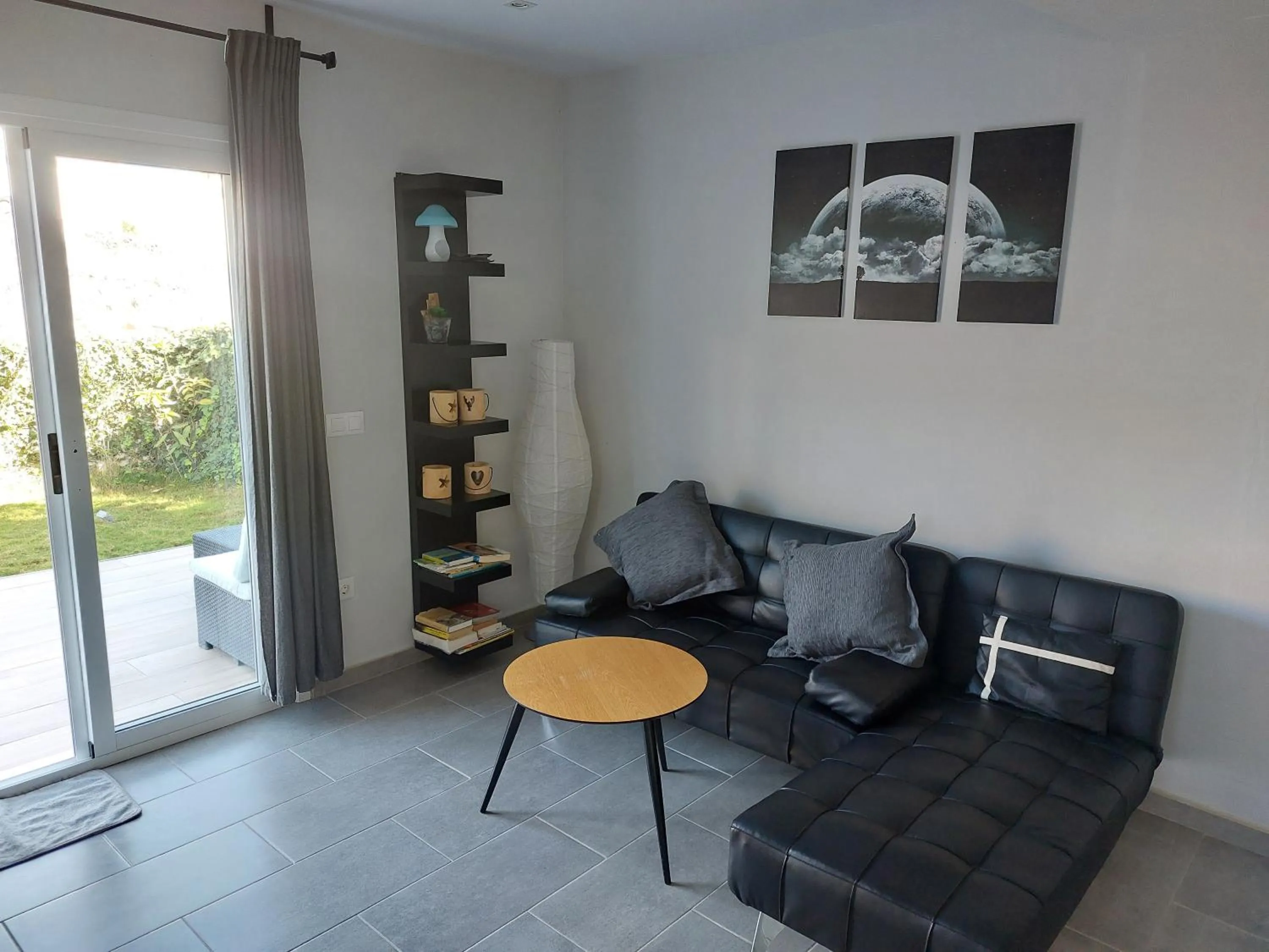 modern holiday apartment with private pool