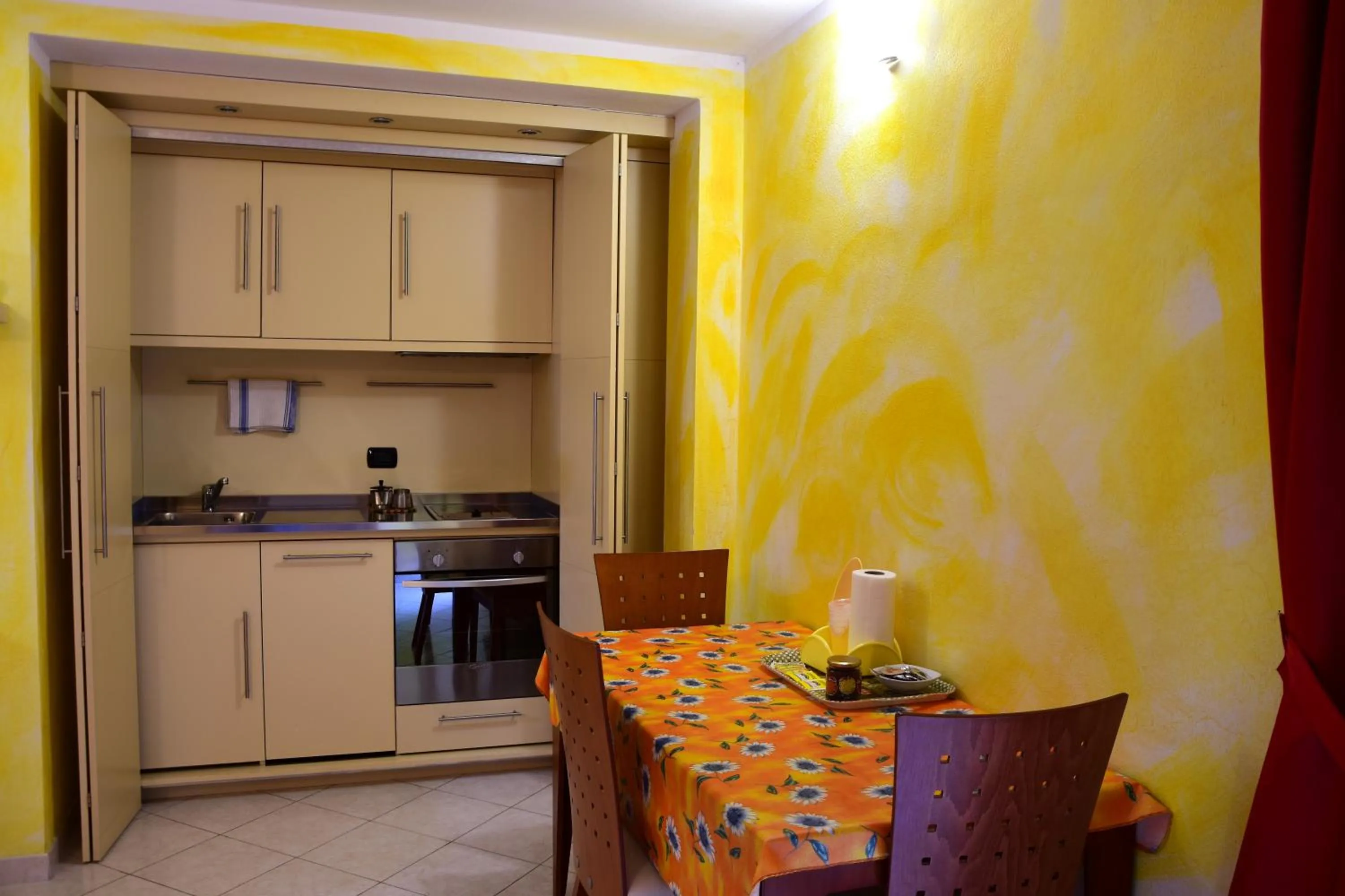 Kitchen or kitchenette in Villa Nina