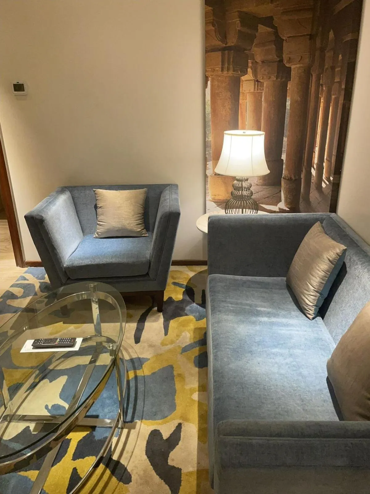 Living room in Radisson Gwalior