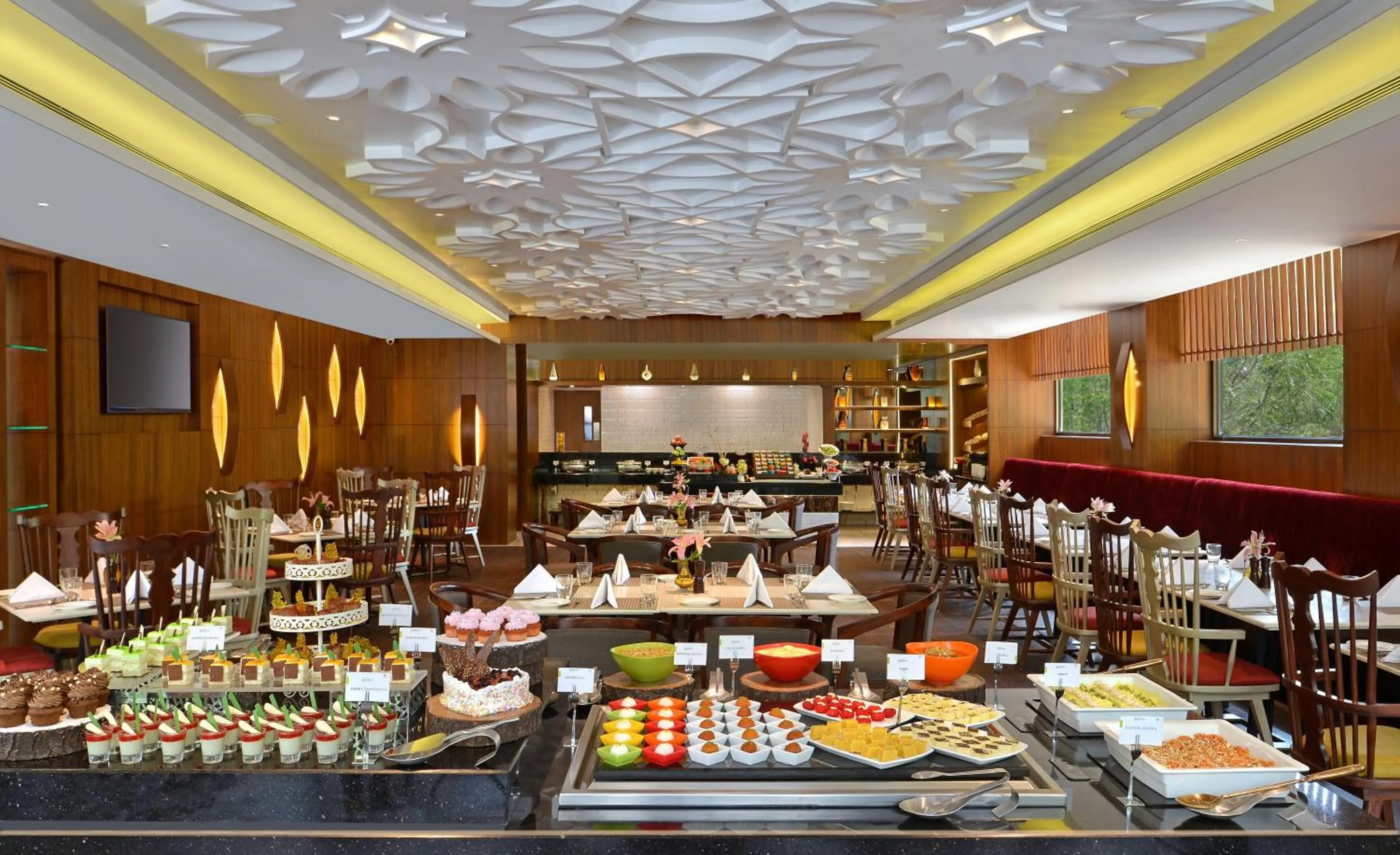 Buffet breakfast in Radisson Gwalior