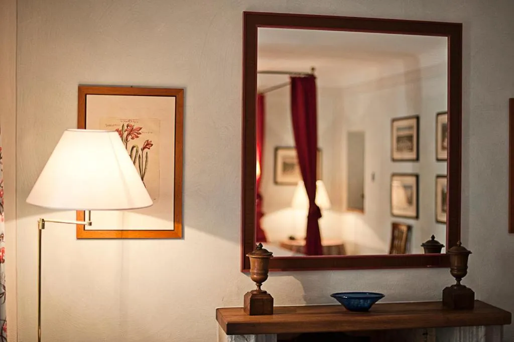 Decorative detail in La Locanda Di Cetona