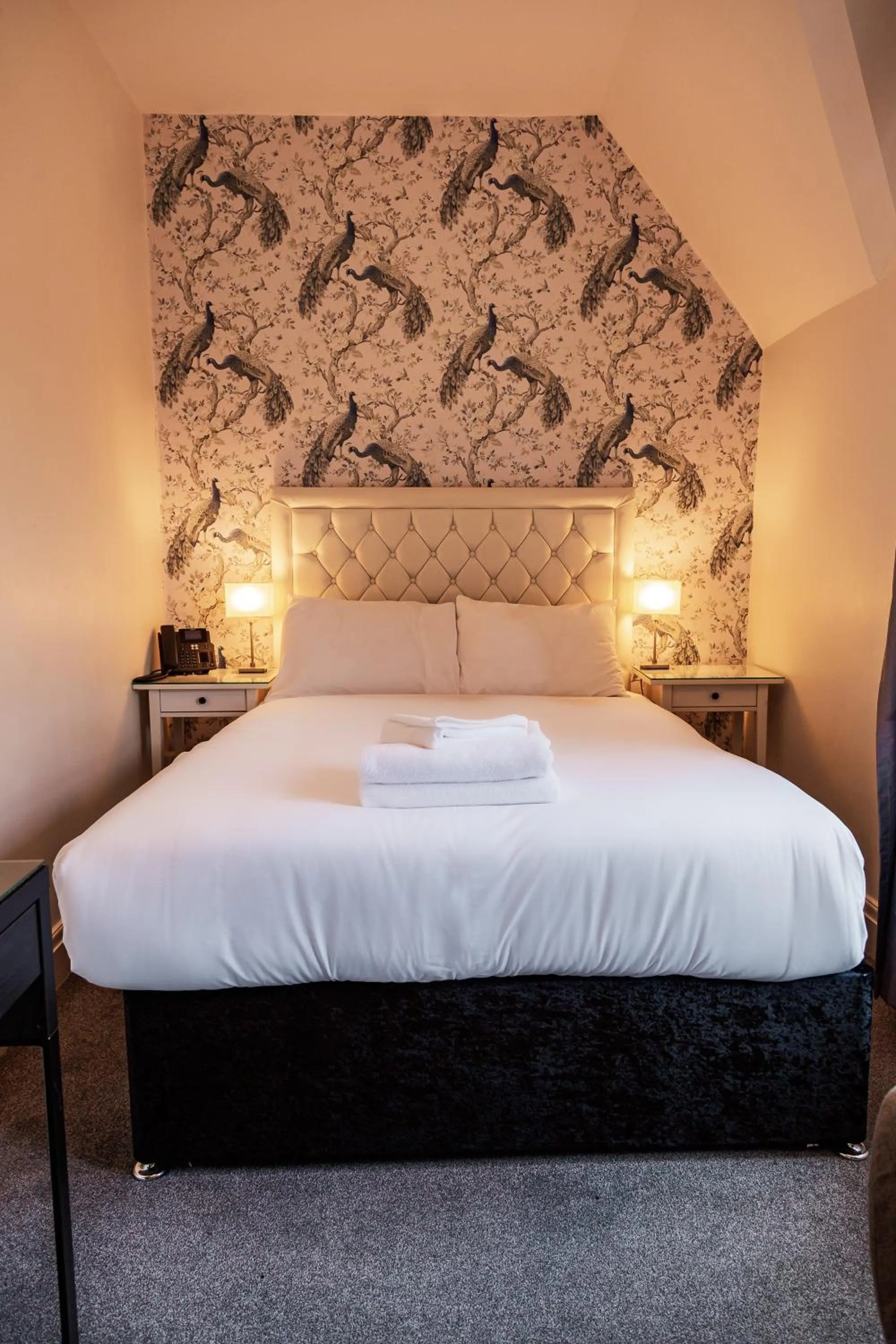 Bed in Sefton Park Hotel