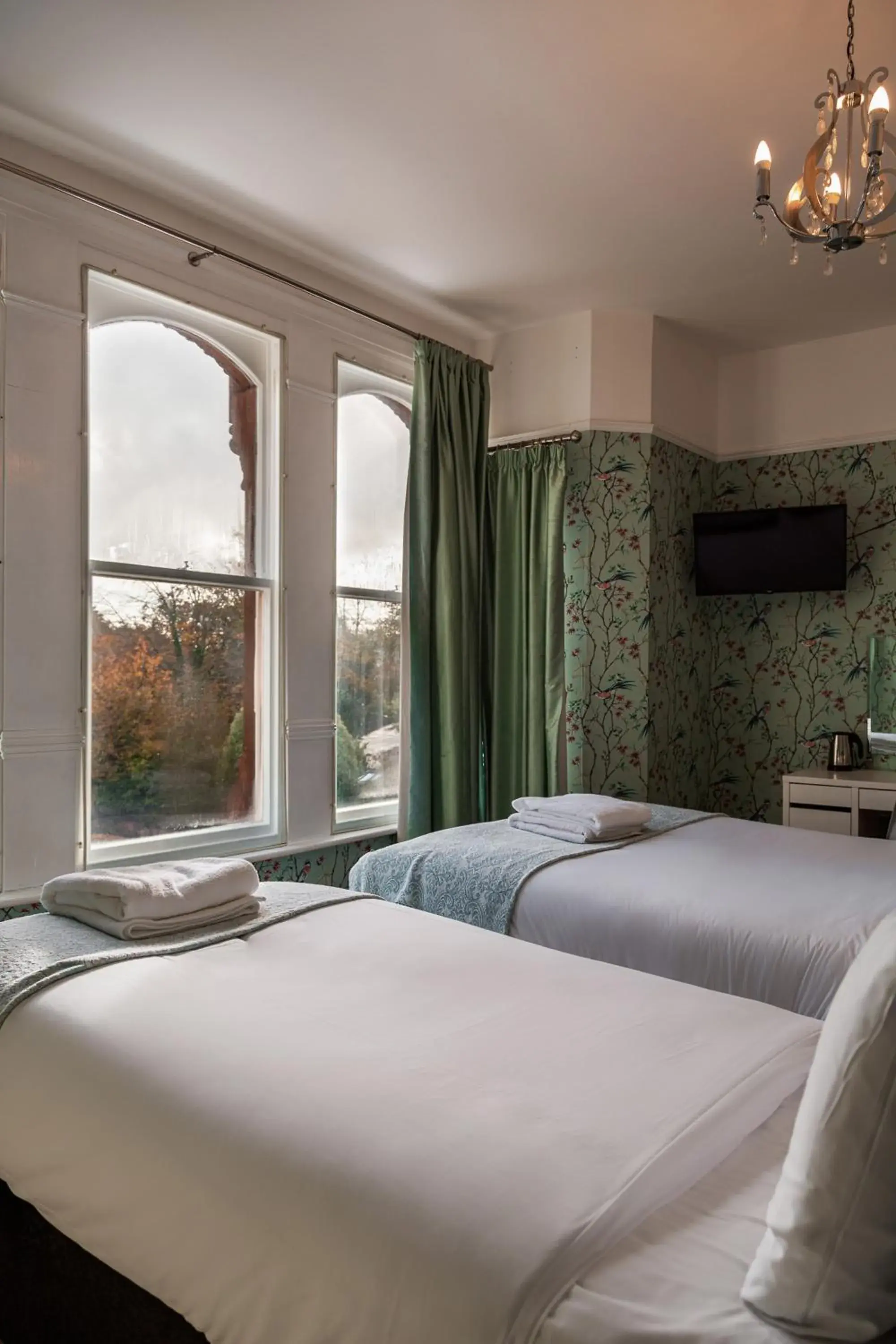 View (from property/room), Bed in Sefton Park Hotel View (from property/room), Bed in Sefton Park Hotel