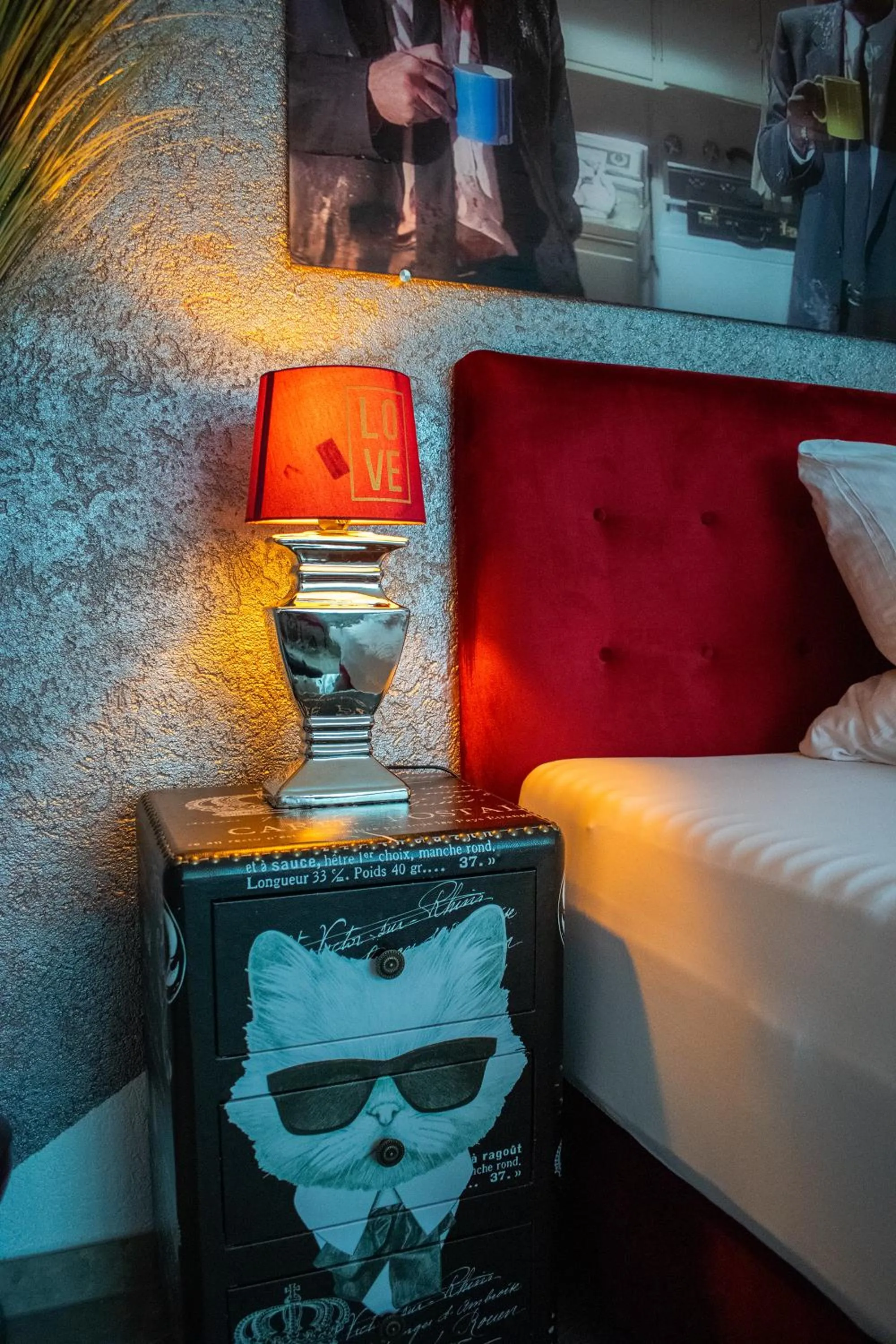 Photo of the whole room, Bed in Hotel Karthäuser Hof