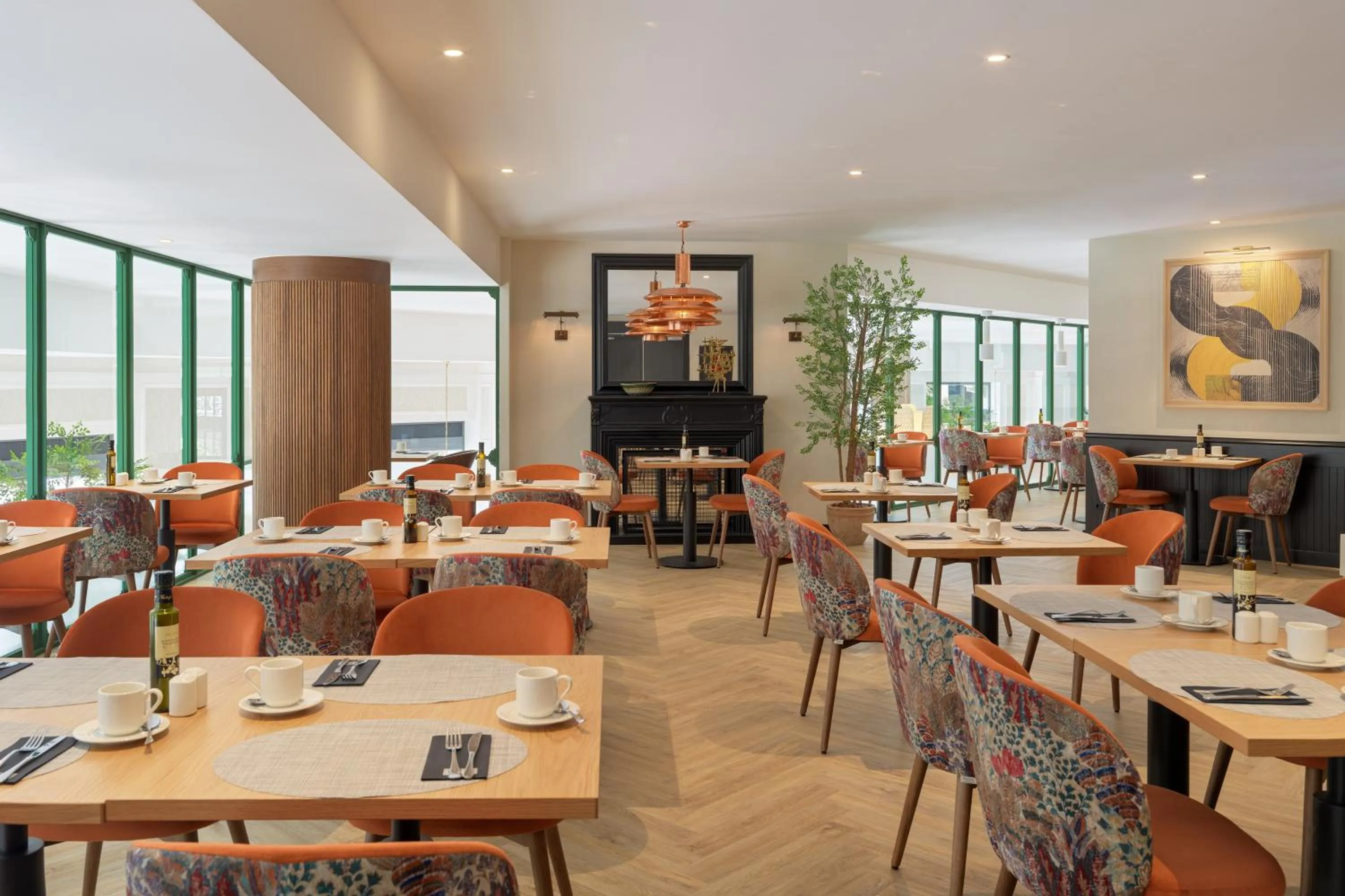 Restaurant/places to eat in H10 Casanova