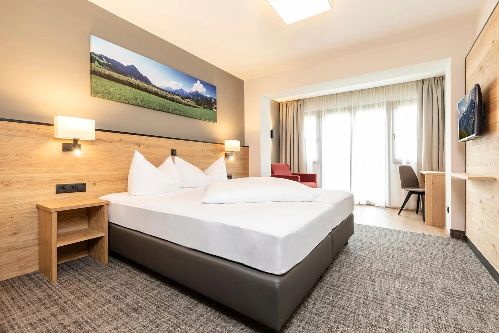 Bedroom, Bed in Hotel Stockerwirt