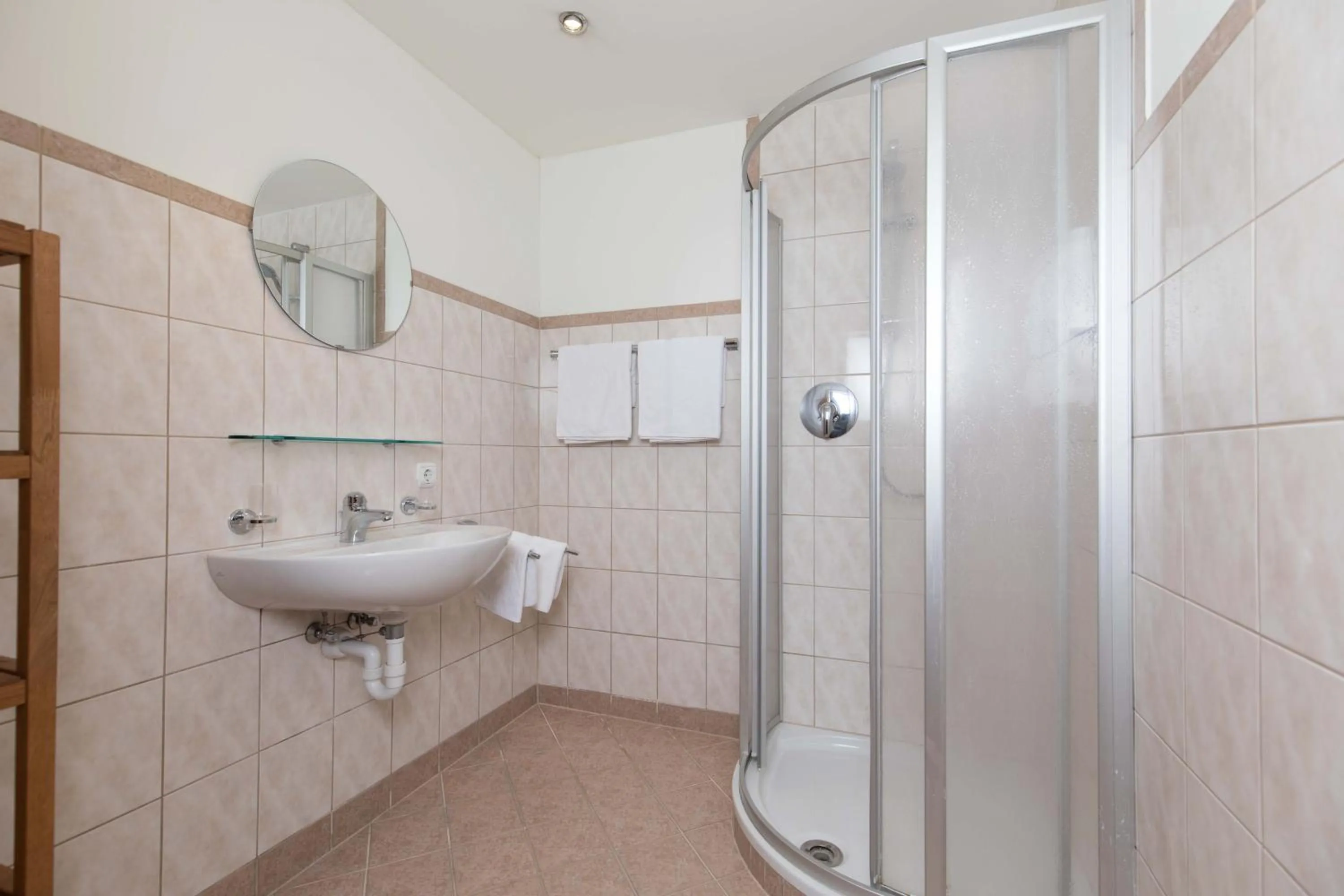 Bathroom in Hotel Stockerwirt