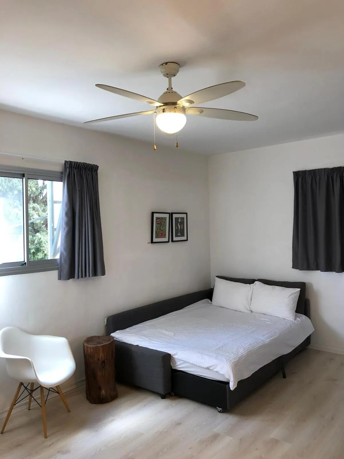 Bed in G38 Rental Apartment Building