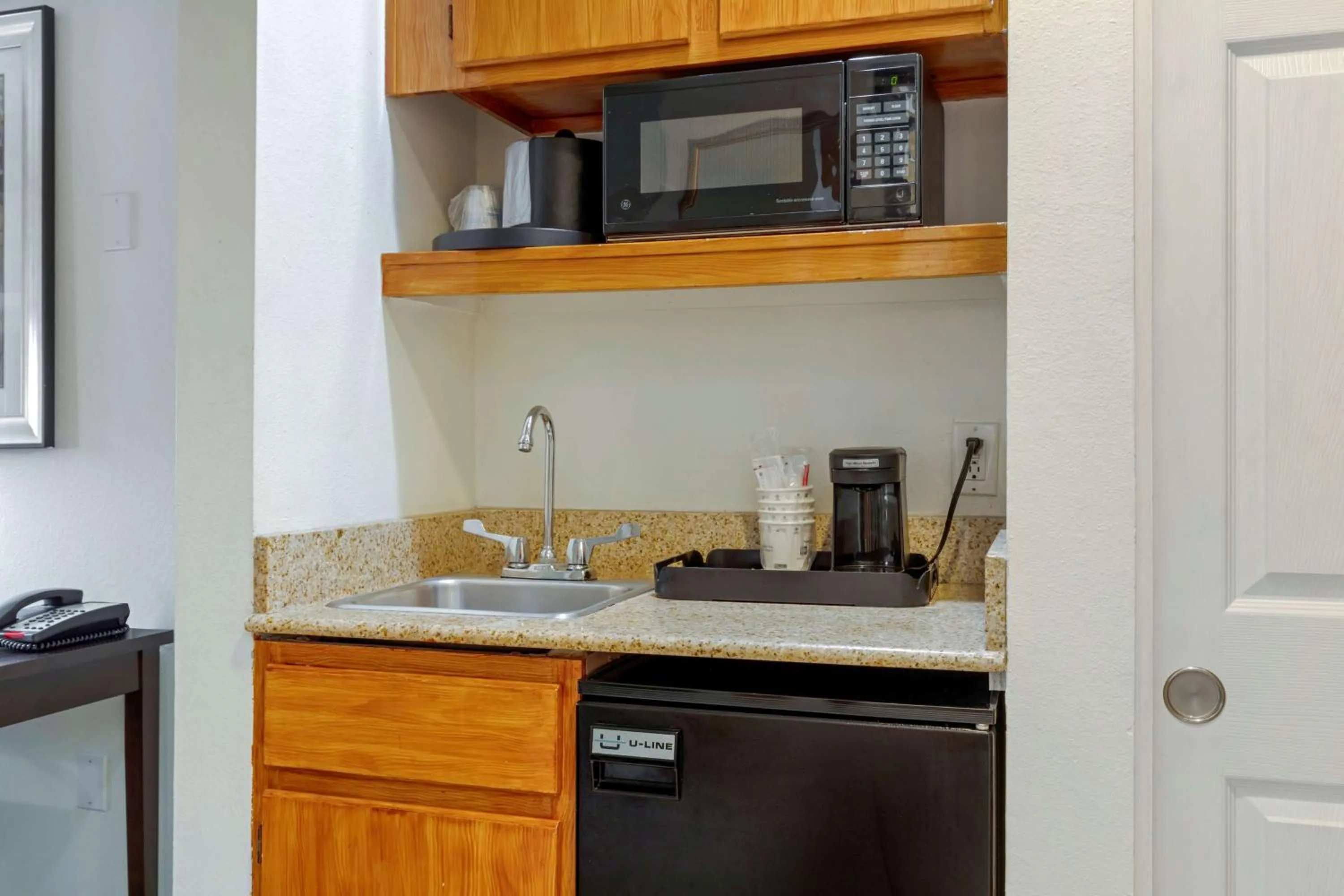 Photo of the whole room in Best Western Plus Rockwall Inn & Suites