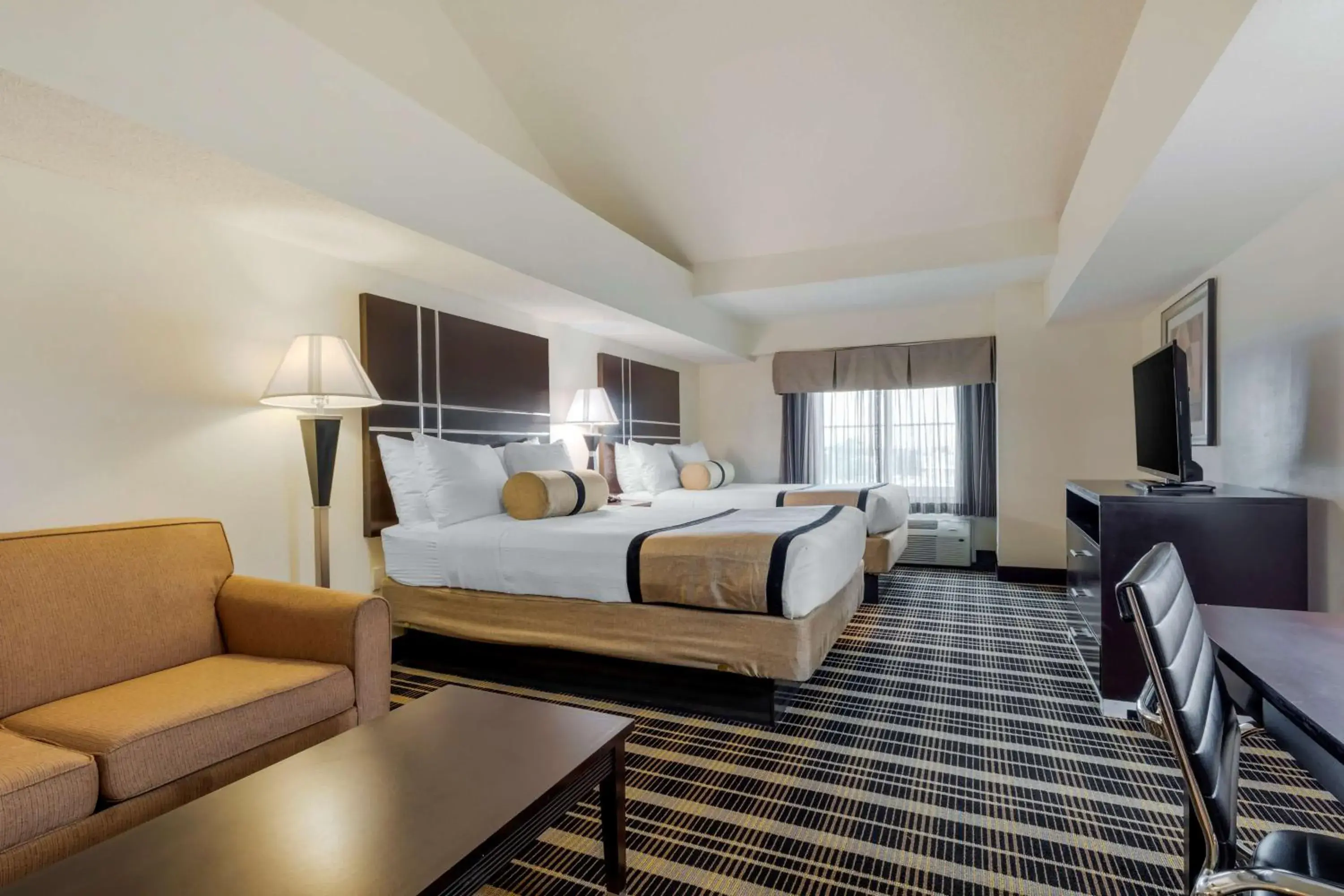 Suite with Two Double Beds - Disability Access in Best Western Plus Rockwall Inn & Suites Suite with Two Double Beds - Disability Access in Best Western Plus Rockwall Inn & Suites