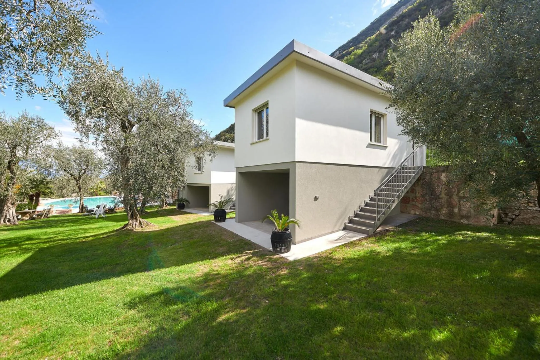 Garden view in Hotel San Carlo