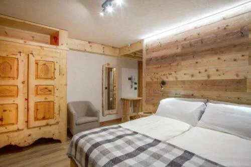 Bed in Hotel Stella Alpina