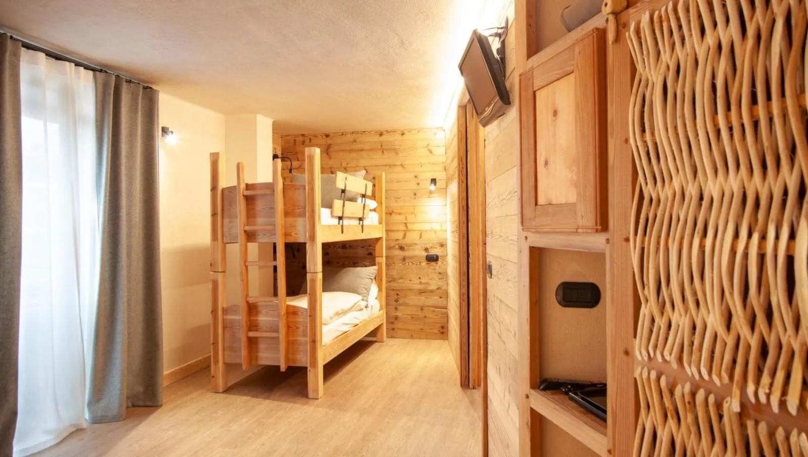 Bed in Hotel Stella Alpina